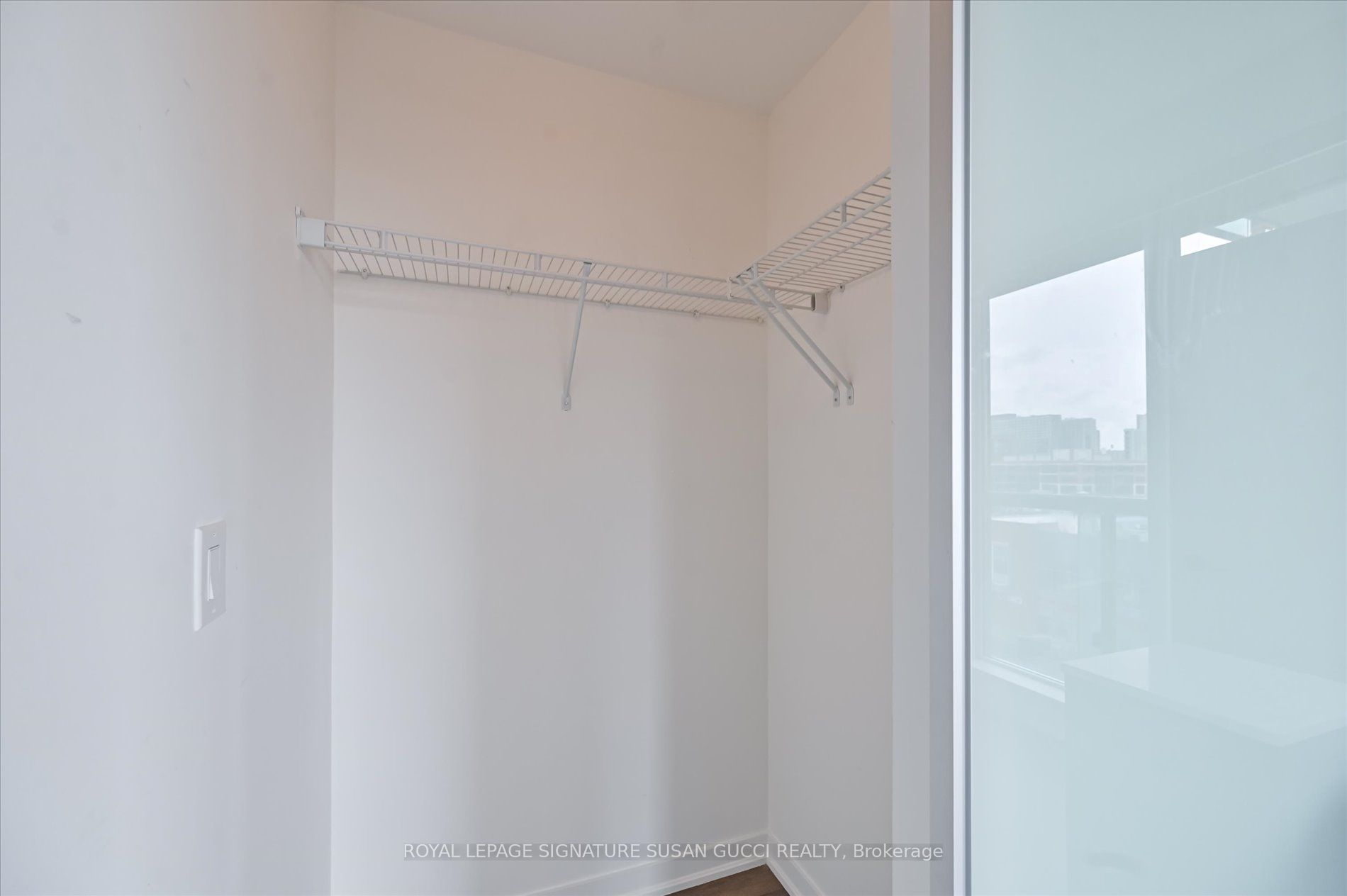 #615 - 150 East Liberty Street Property Photo 14