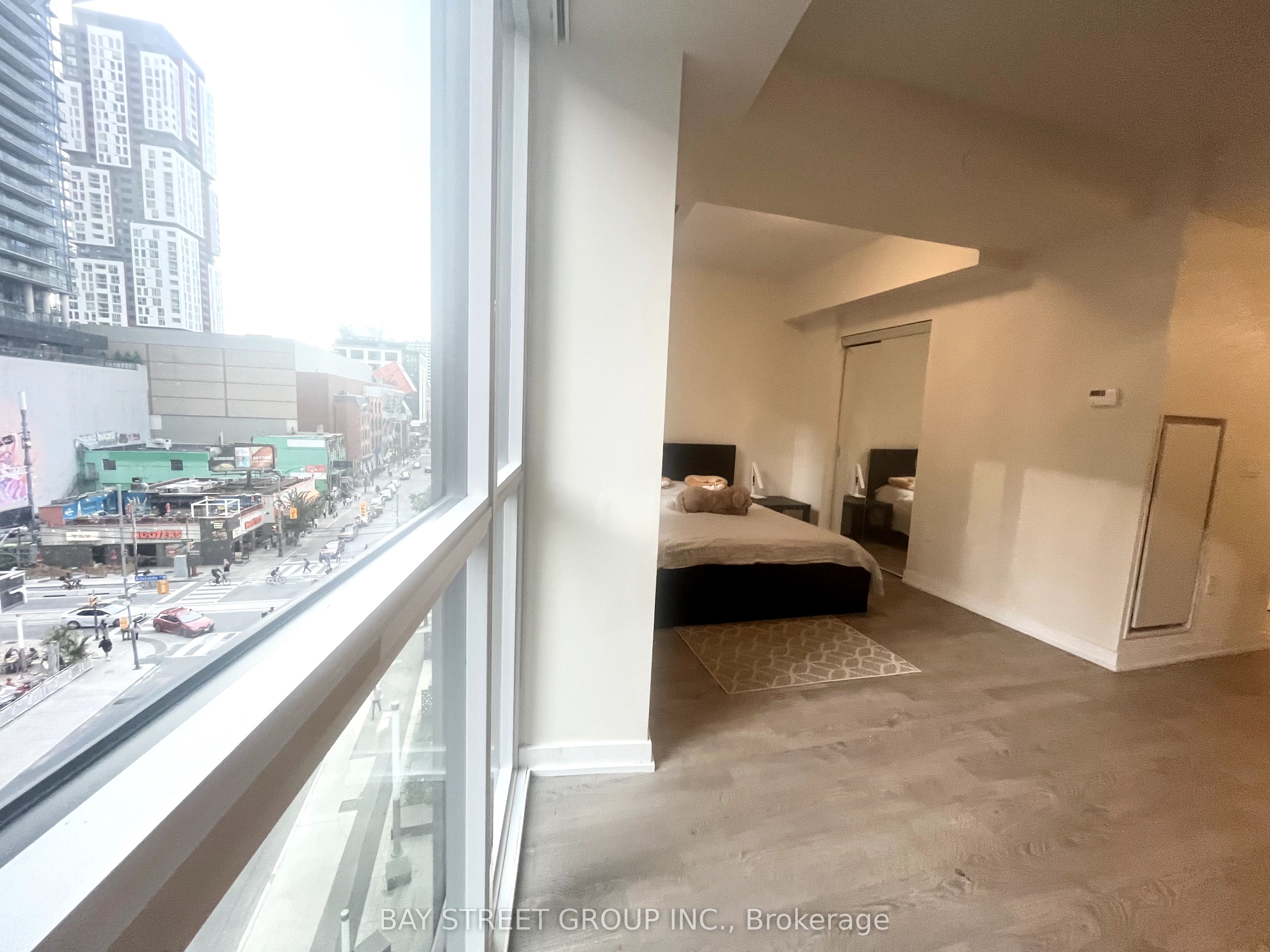 #506 - 99 John Street Property Photo 5