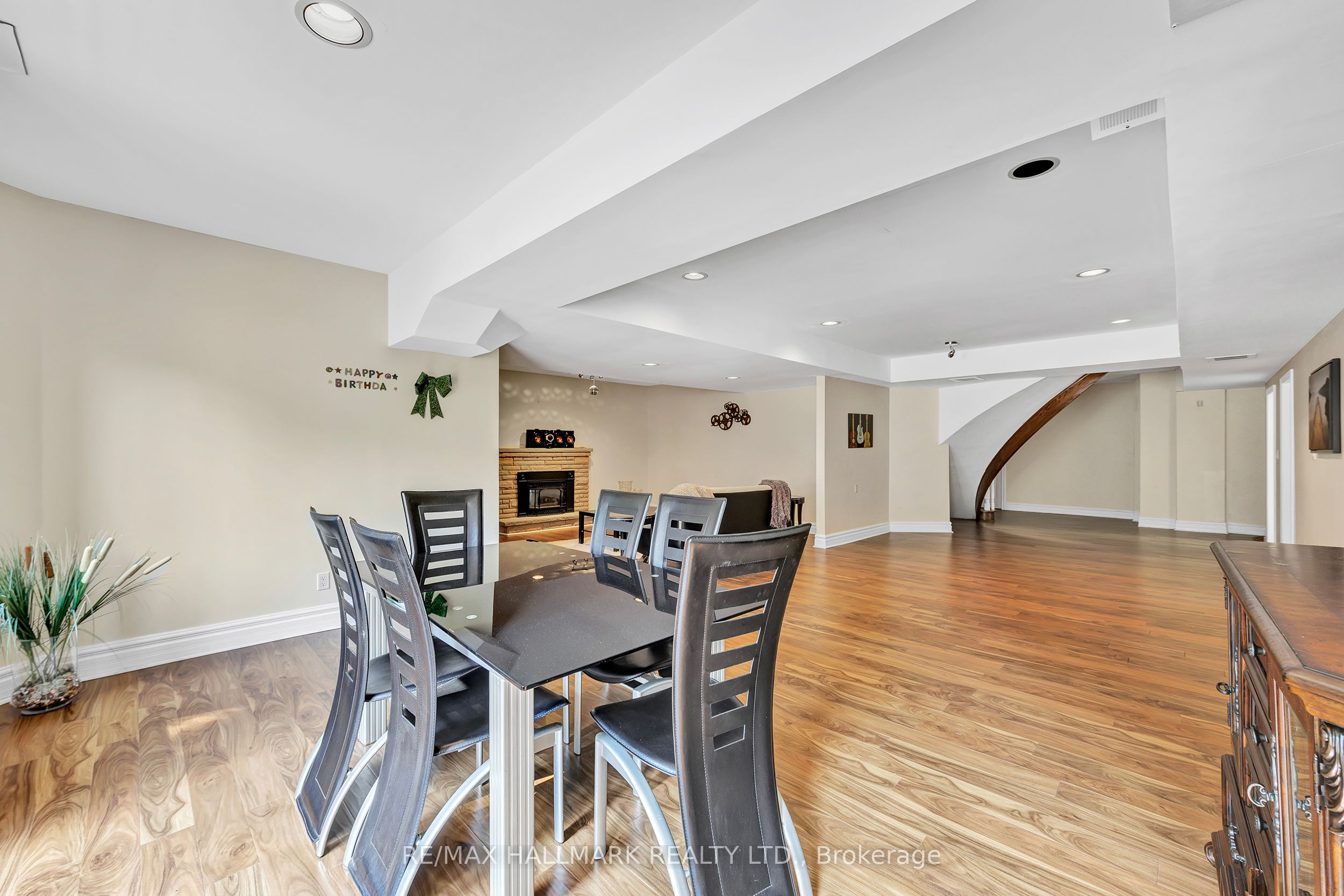 6 Montford Drive Property Photo 26
