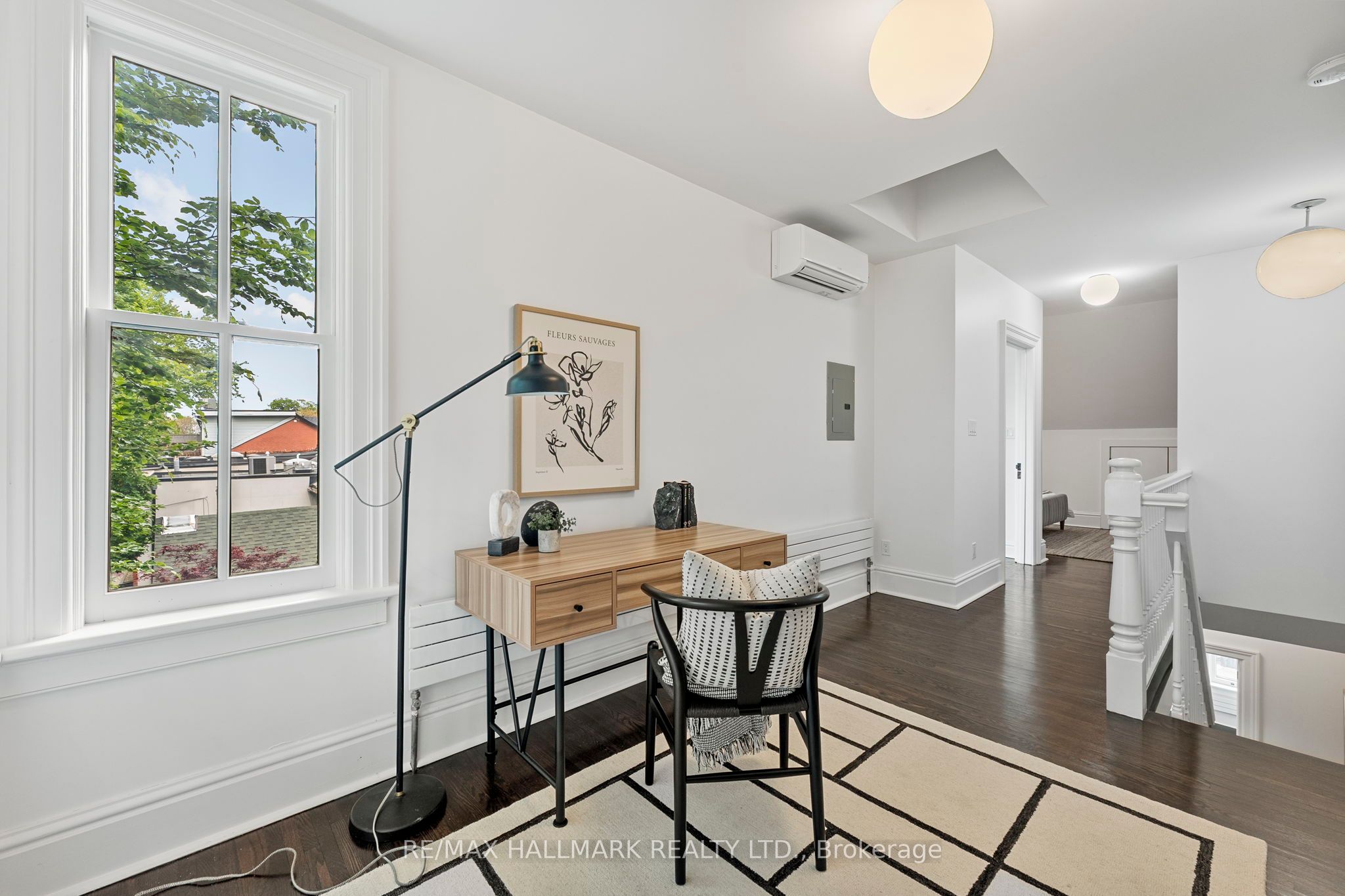 342 Wellesley Street Property Photo 25