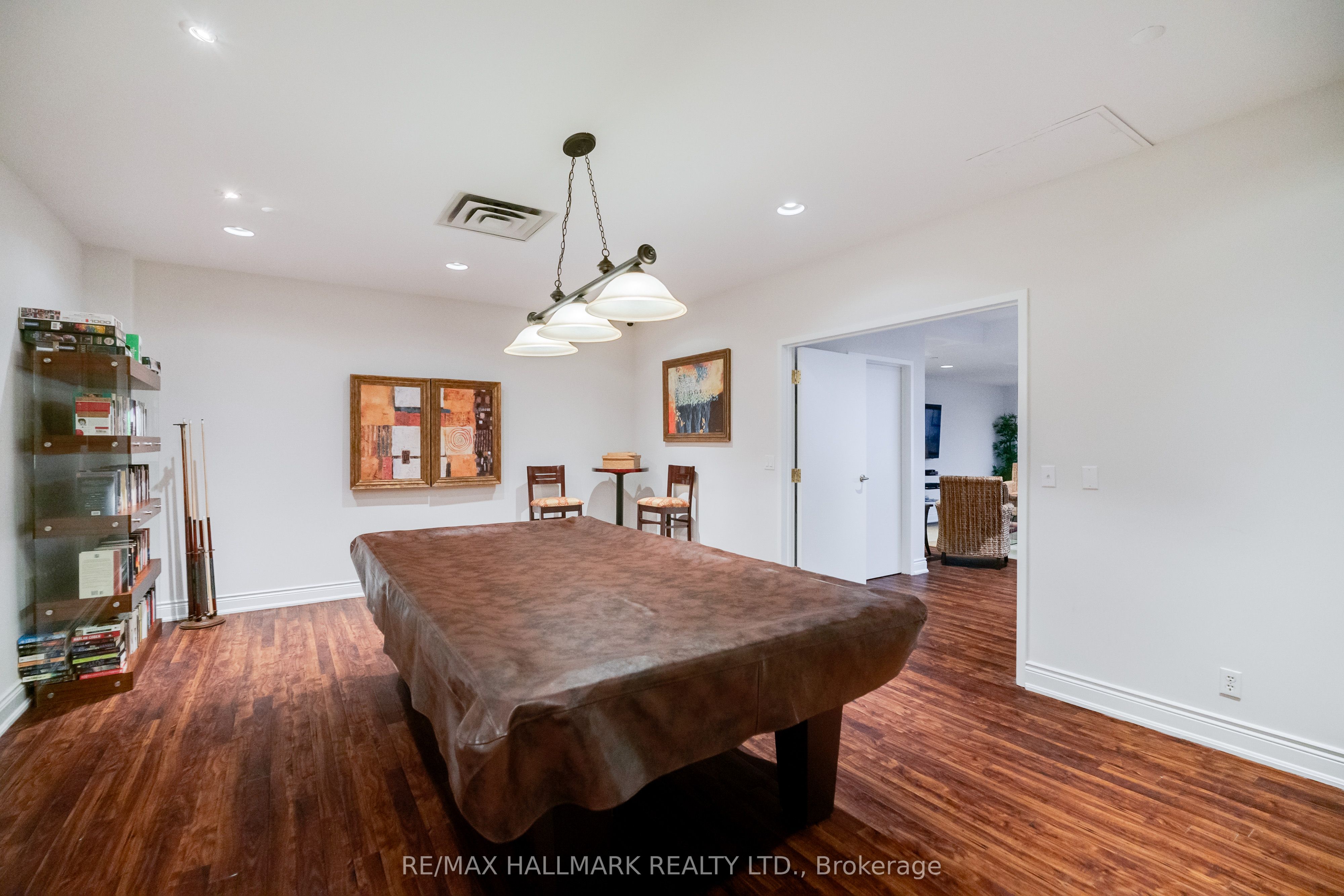 #706 - 980 Yonge Street Property Photo 22