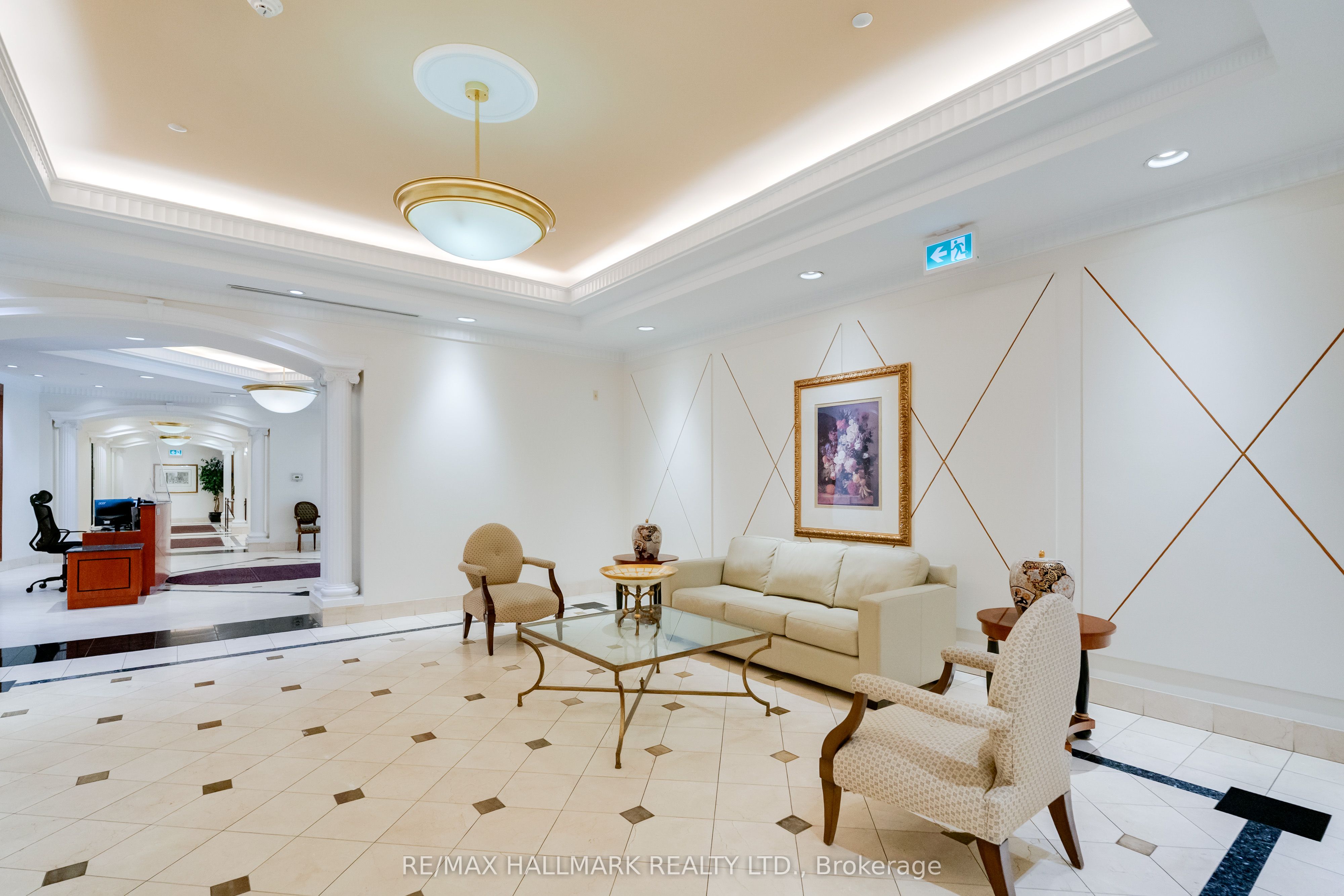 #706 - 980 Yonge Street Property Photo 25