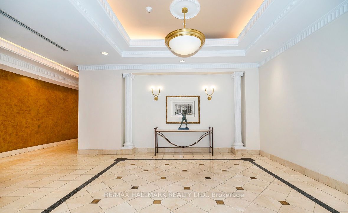 #706 - 980 Yonge Street Property Photo 33
