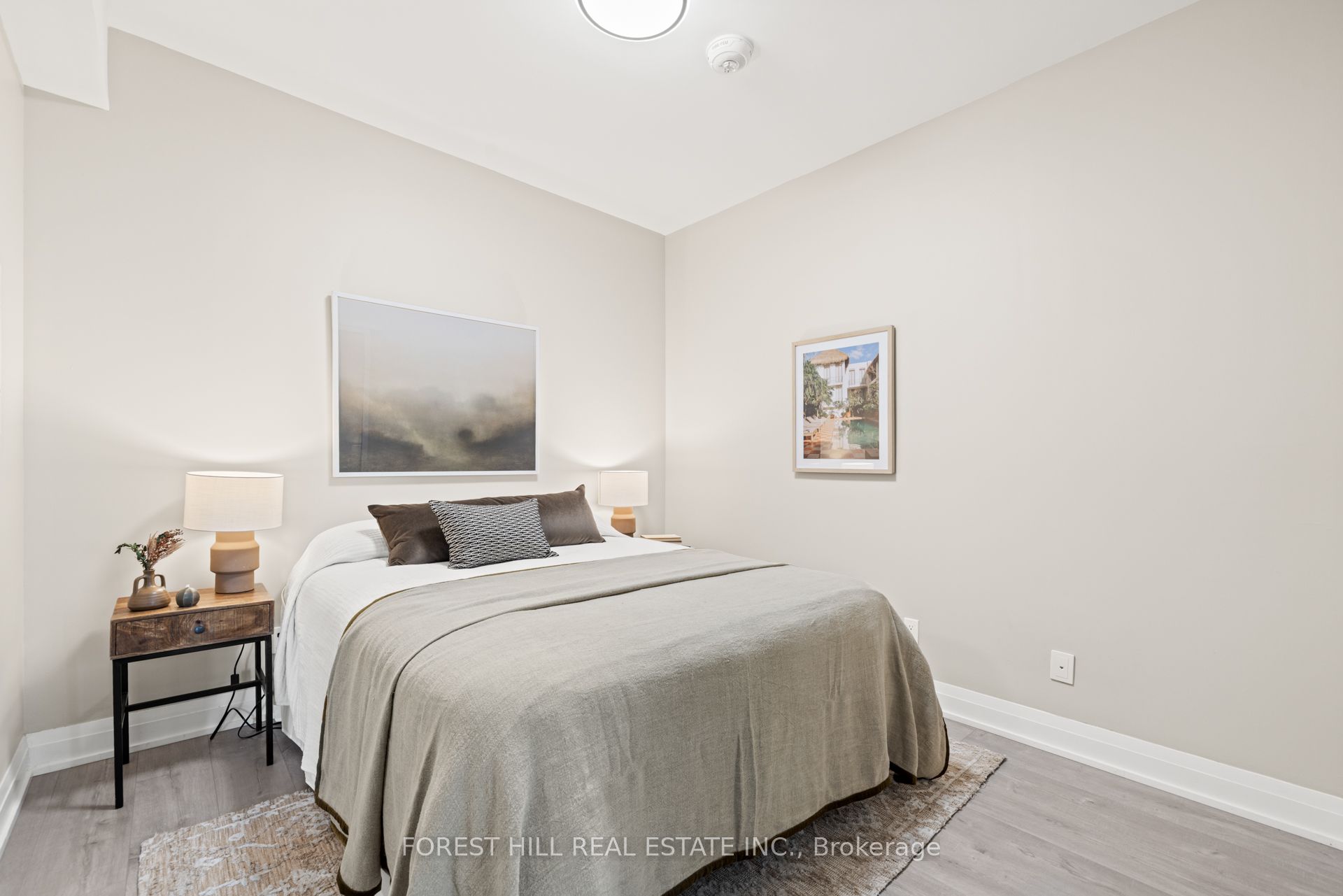 #218 - 1 Belsize Drive Property Photo 9