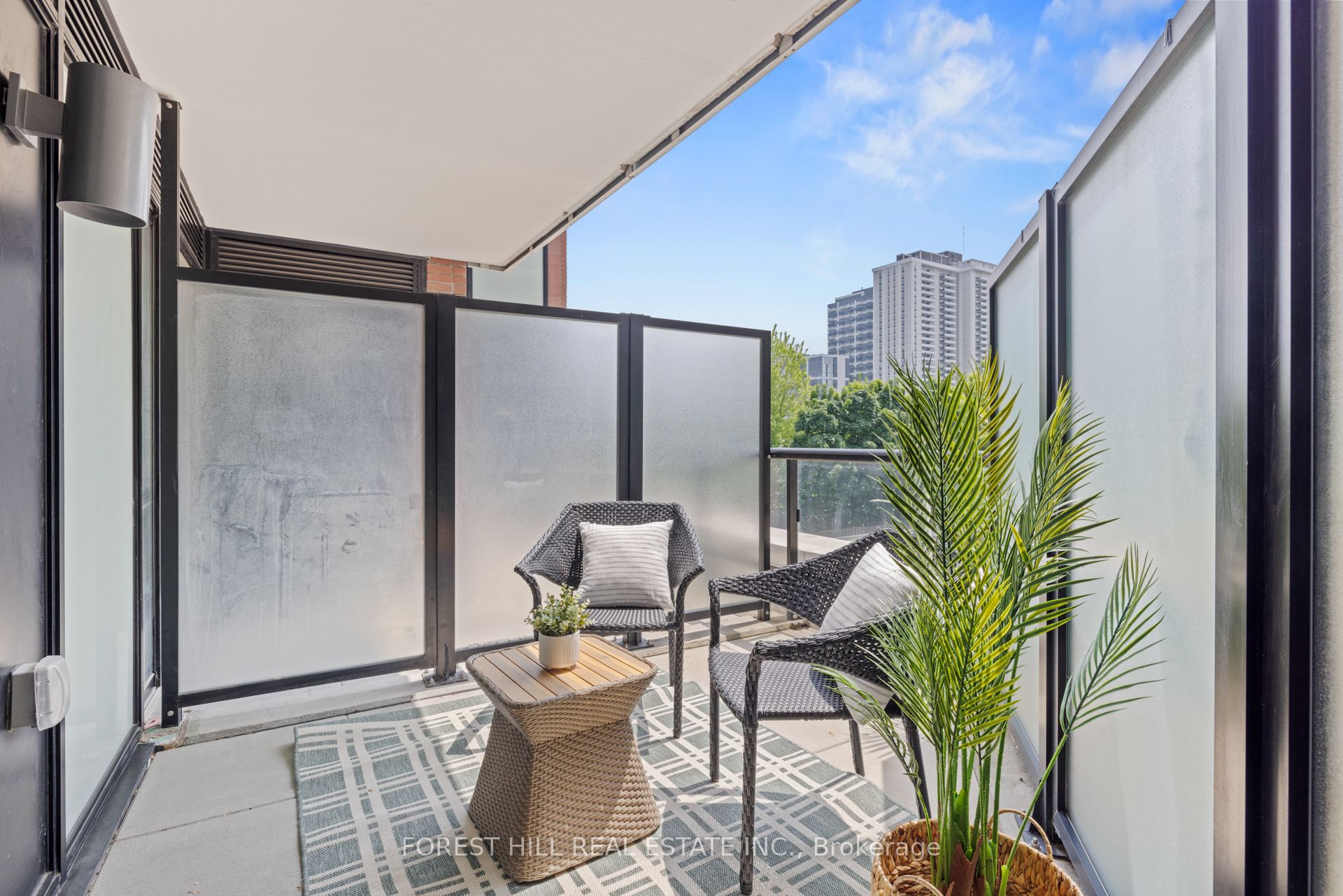 #218 - 1 Belsize Drive Property Photo 13
