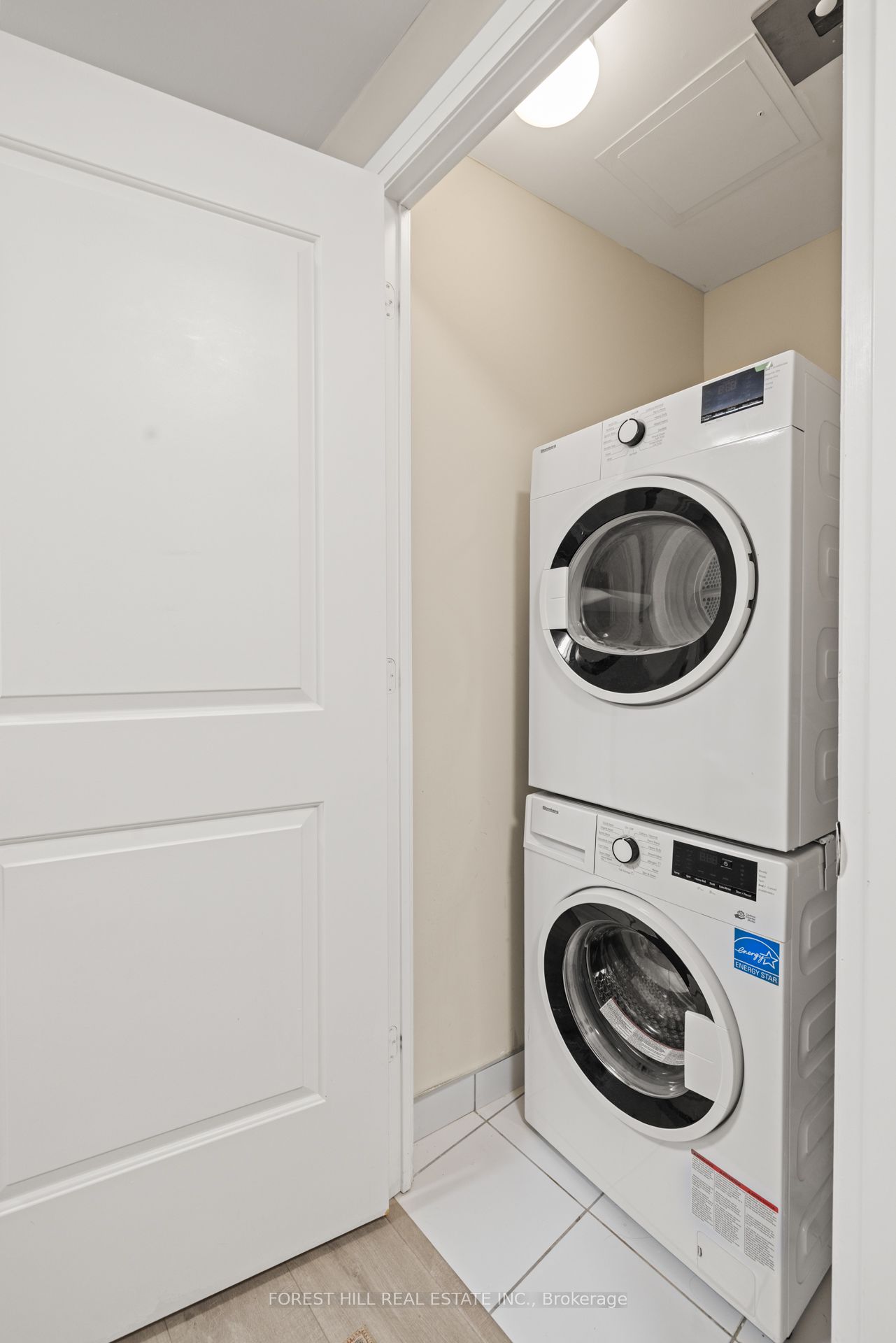 #218 - 1 Belsize Drive Property Photo 15