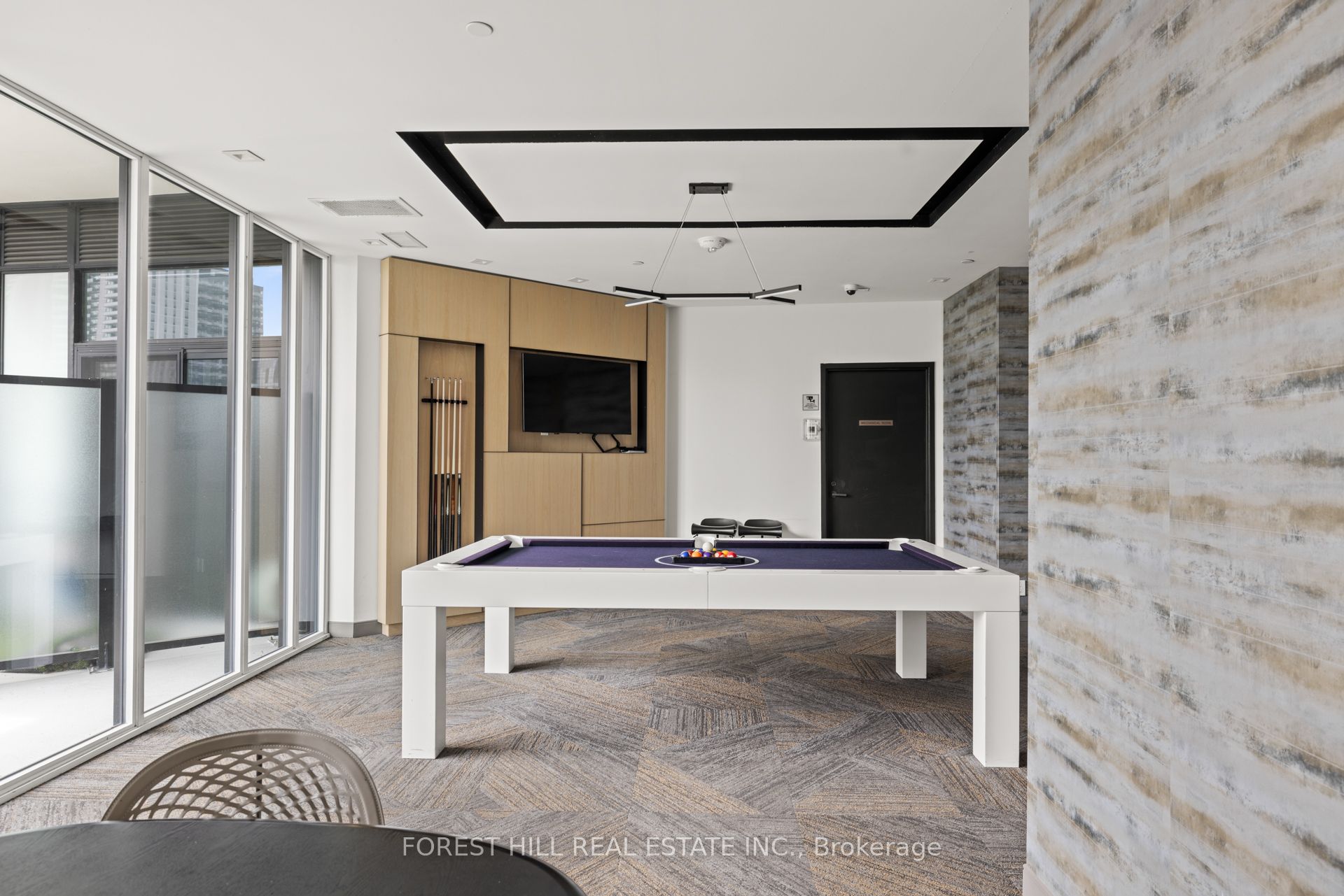 #218 - 1 Belsize Drive Property Photo 20