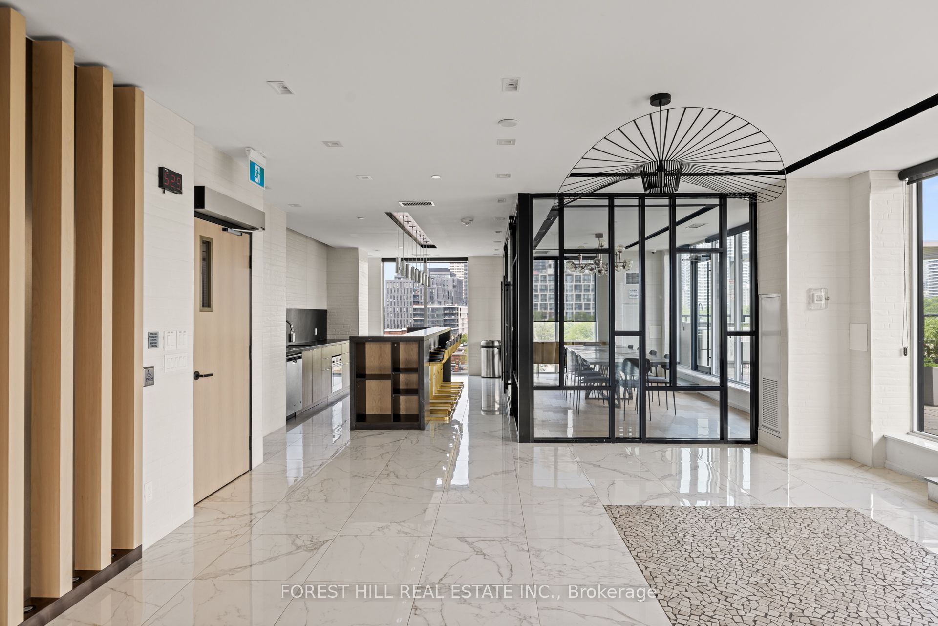 #218 - 1 Belsize Drive Property Photo 22