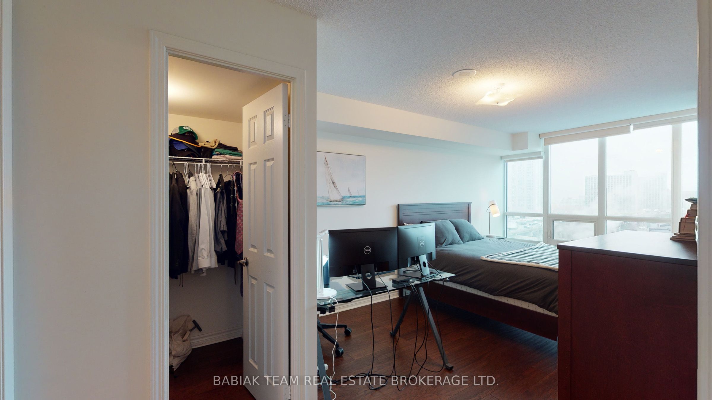 #1015 - 25 Lower Simcoe Street Property Photo 13