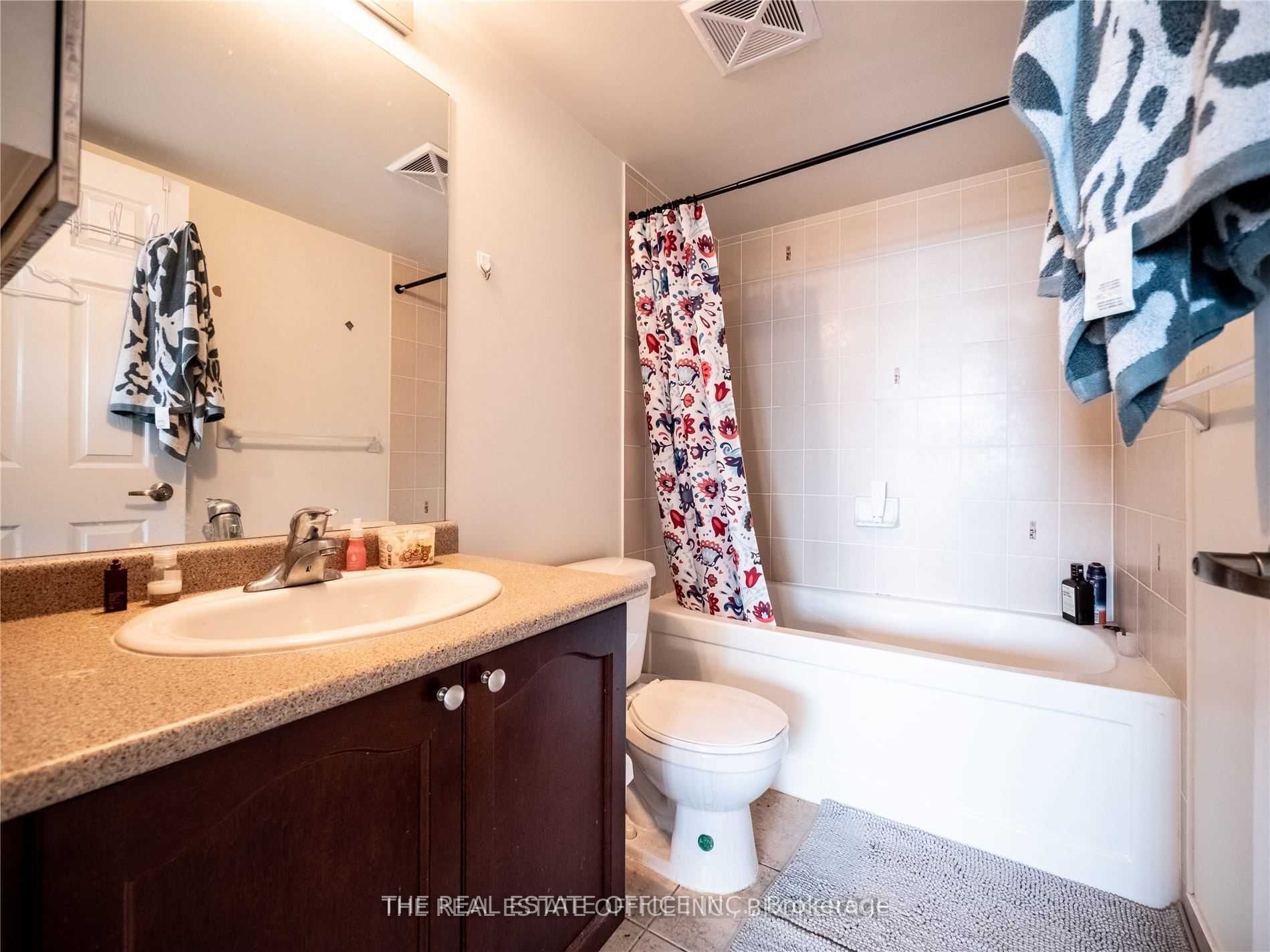 35 Hollywood Avenue 1221 Property Photo 20