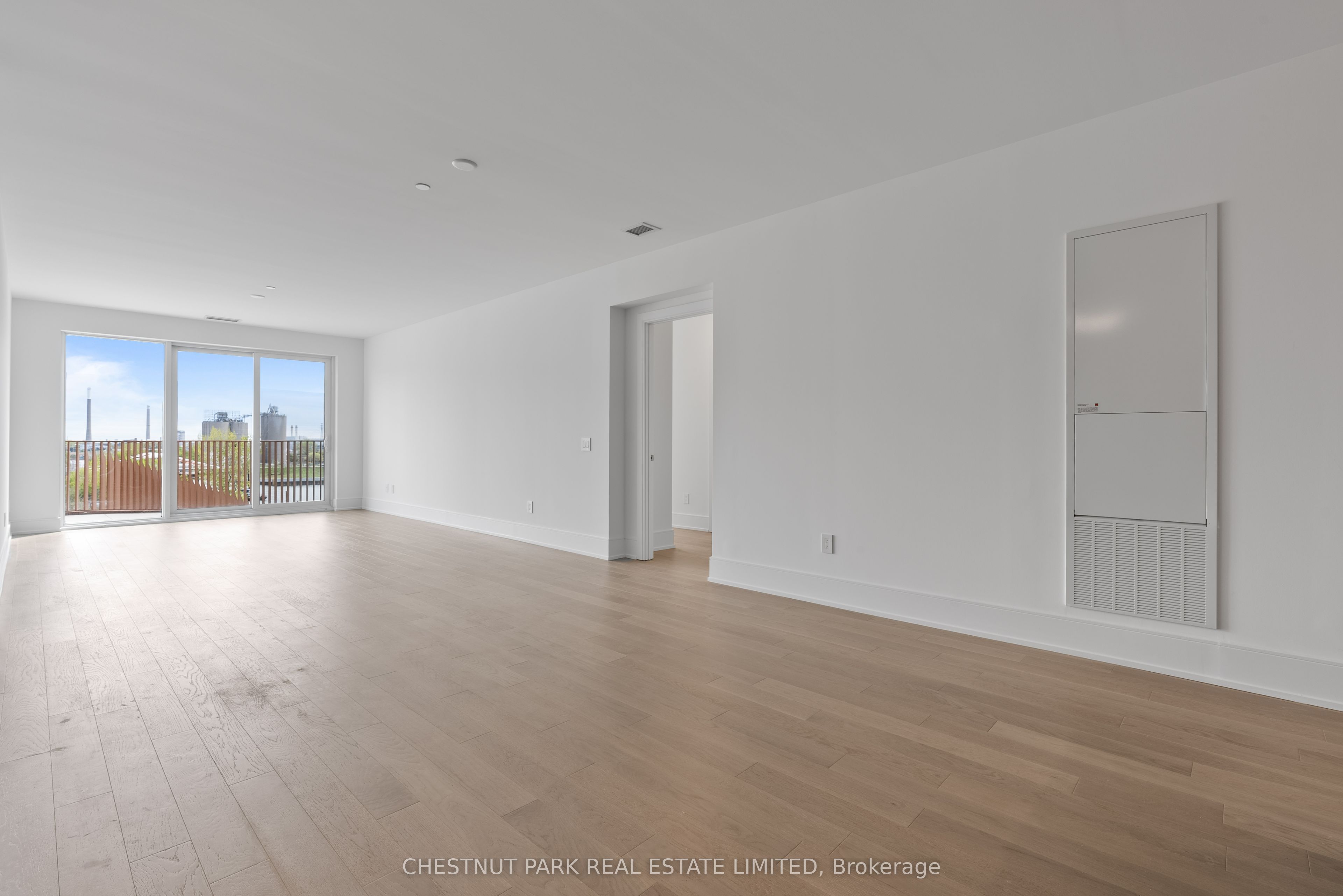 #609 - 155 Merchants Wharf Property Photo 19
