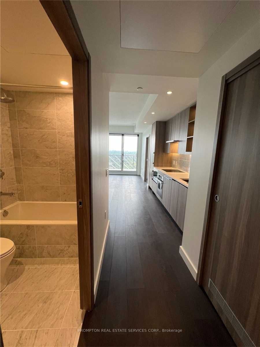 #2605 - 95 Mcmahon Drive Property Photo 4