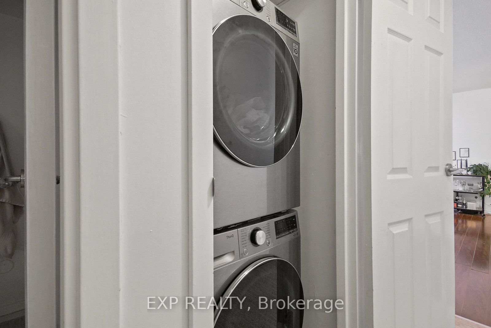25 The Esplanade N/a 808 Property Photo 25