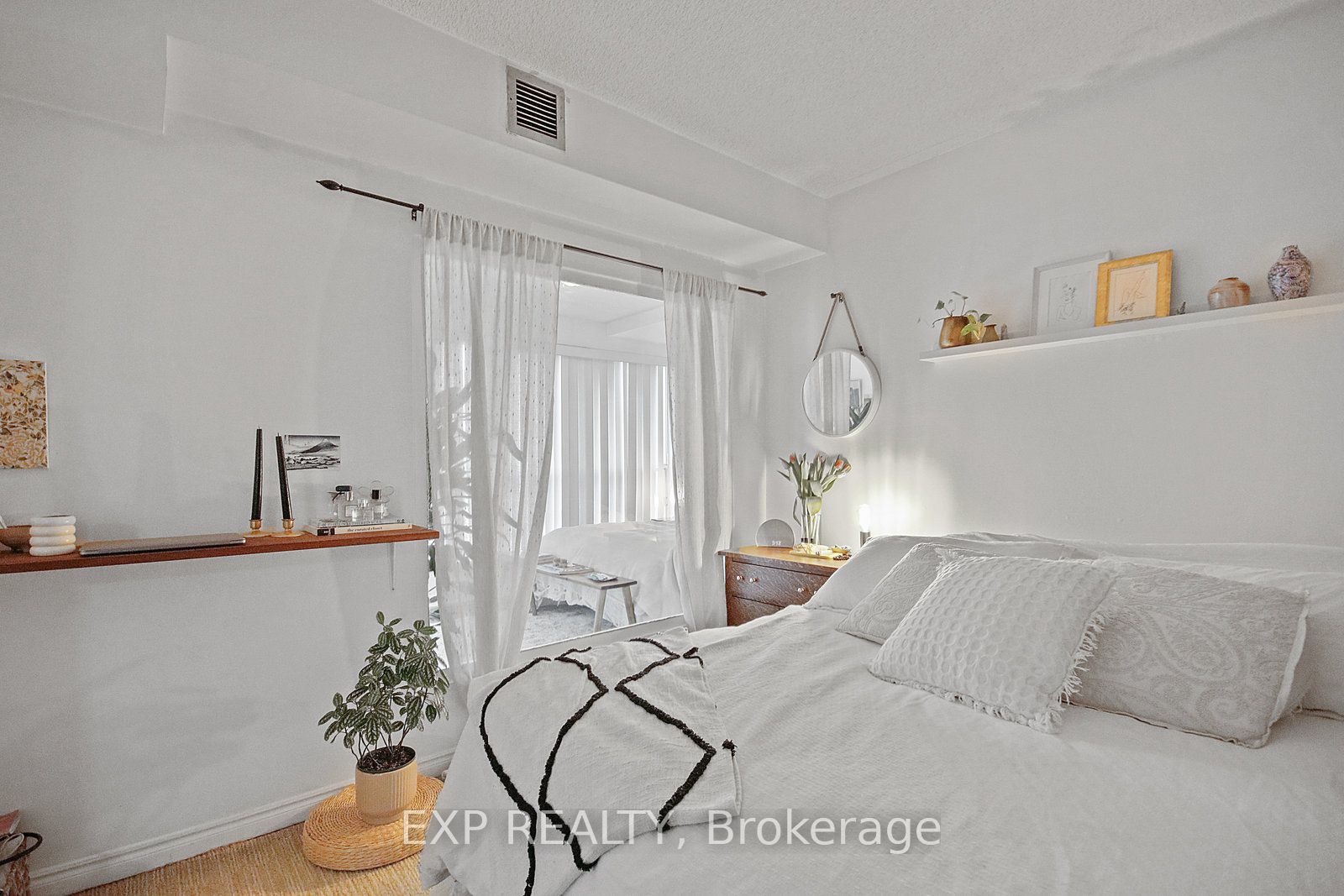 25 The Esplanade N/a 808 Property Photo 29