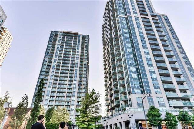 #401 - 18 Harrison Garden Boulevard Property Photo 1