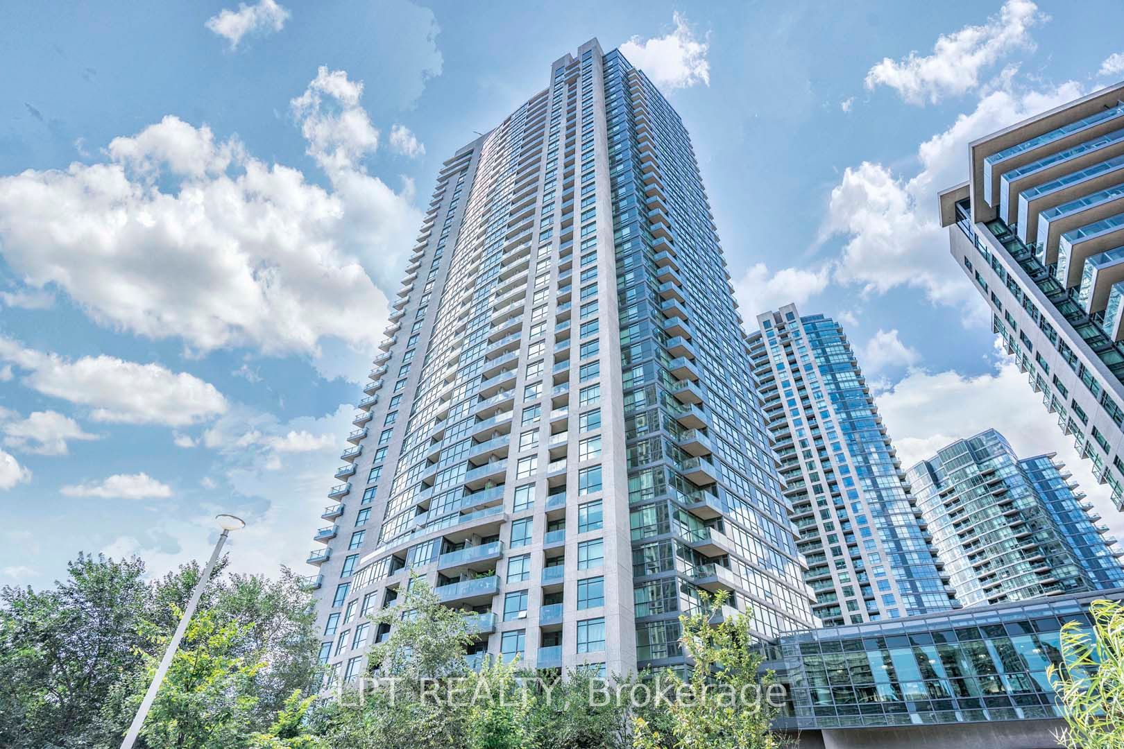 215 Fort York Boulevard 217 Property Photo 1