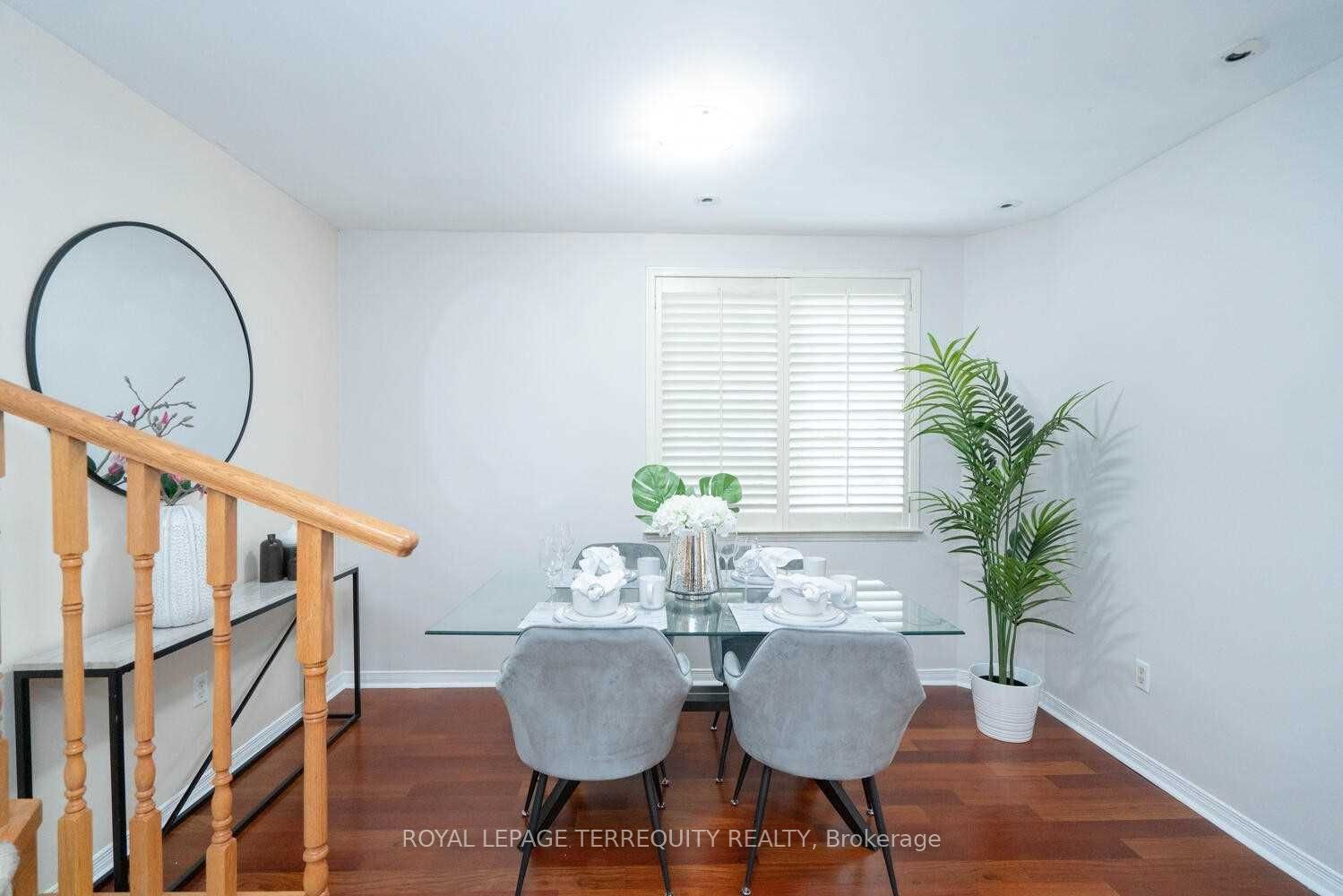 108 Finch Avenue W B19 Property Photo 13