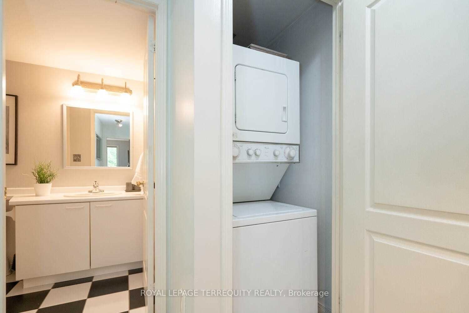 108 Finch Avenue W B19 Property Photo 23