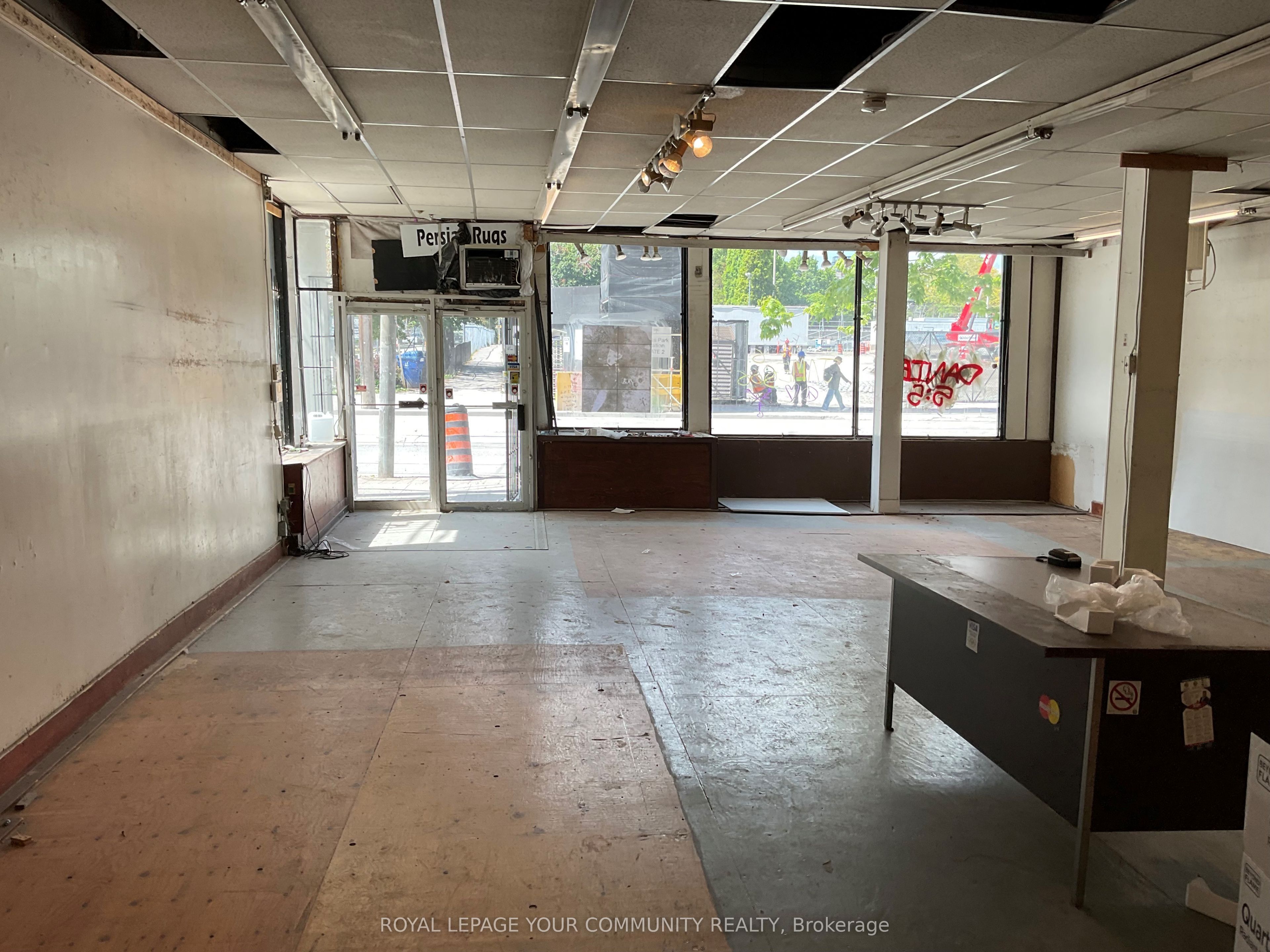 167 Queen Street E Property Photo 4