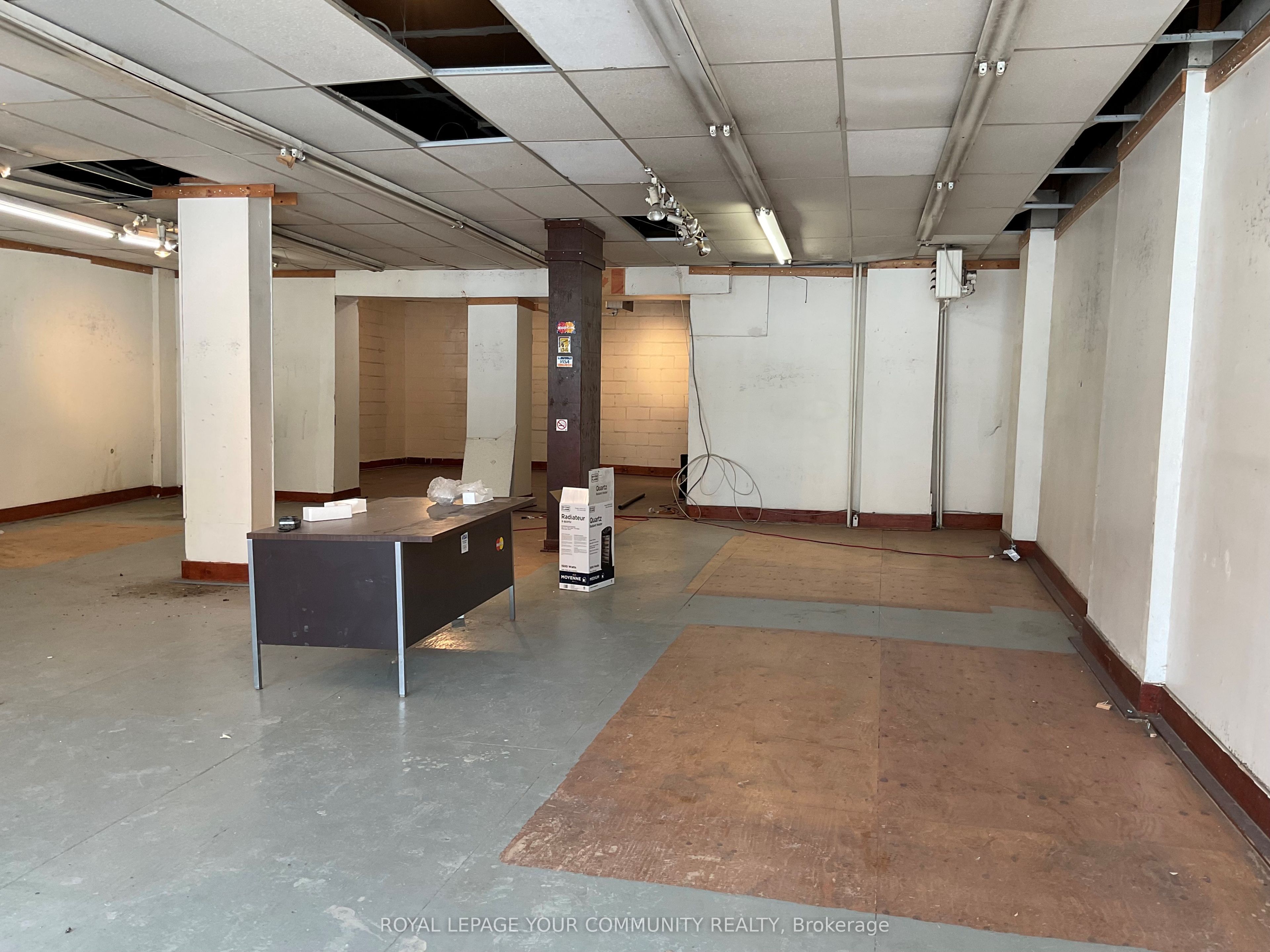 167 Queen Street E Property Photo 5