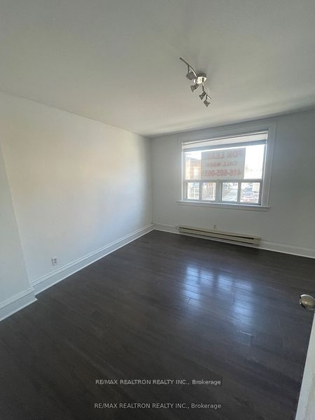 3331A Yonge Street Property Photo 1