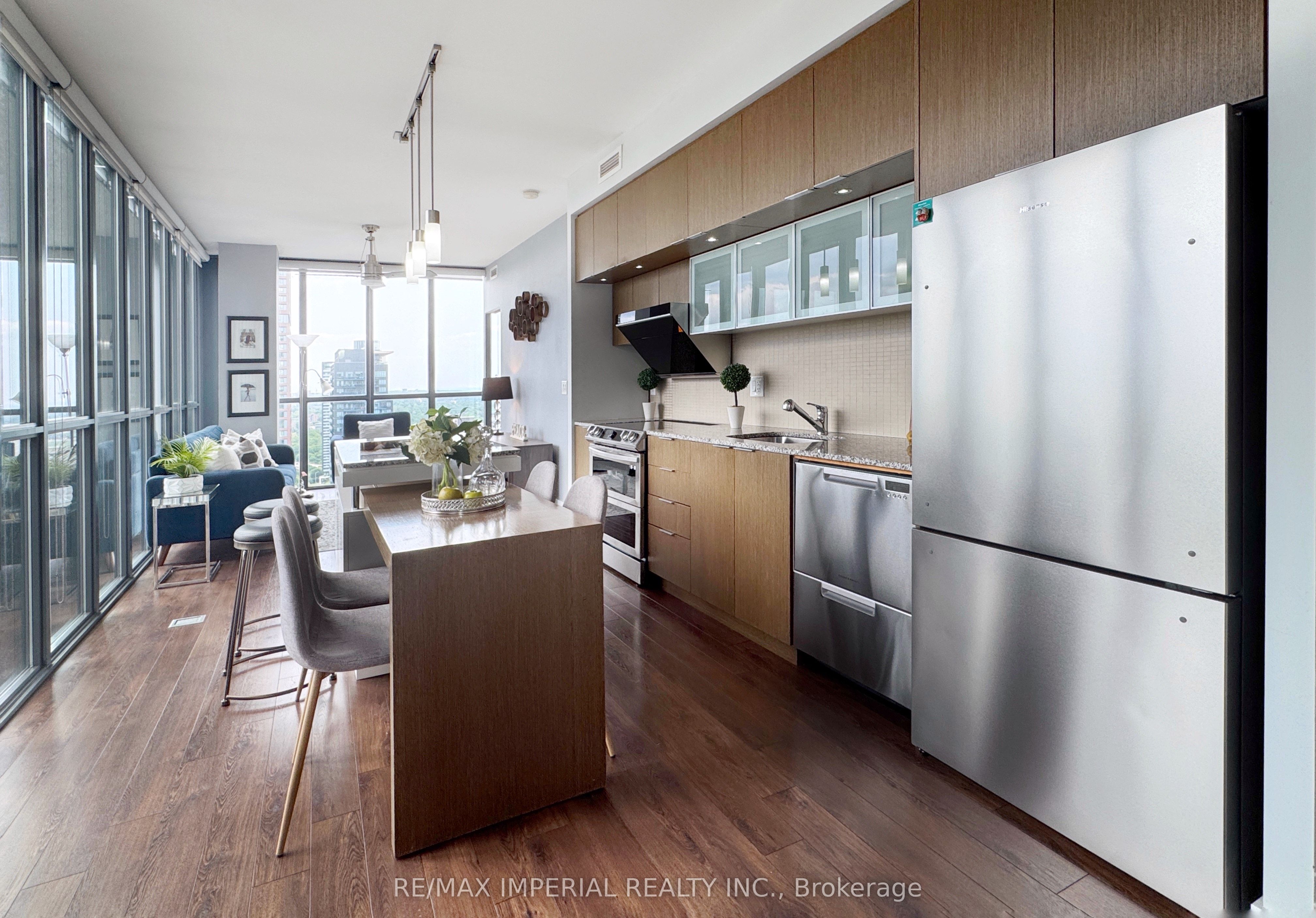 #3308 - 110 Charles Street Property Photo 11