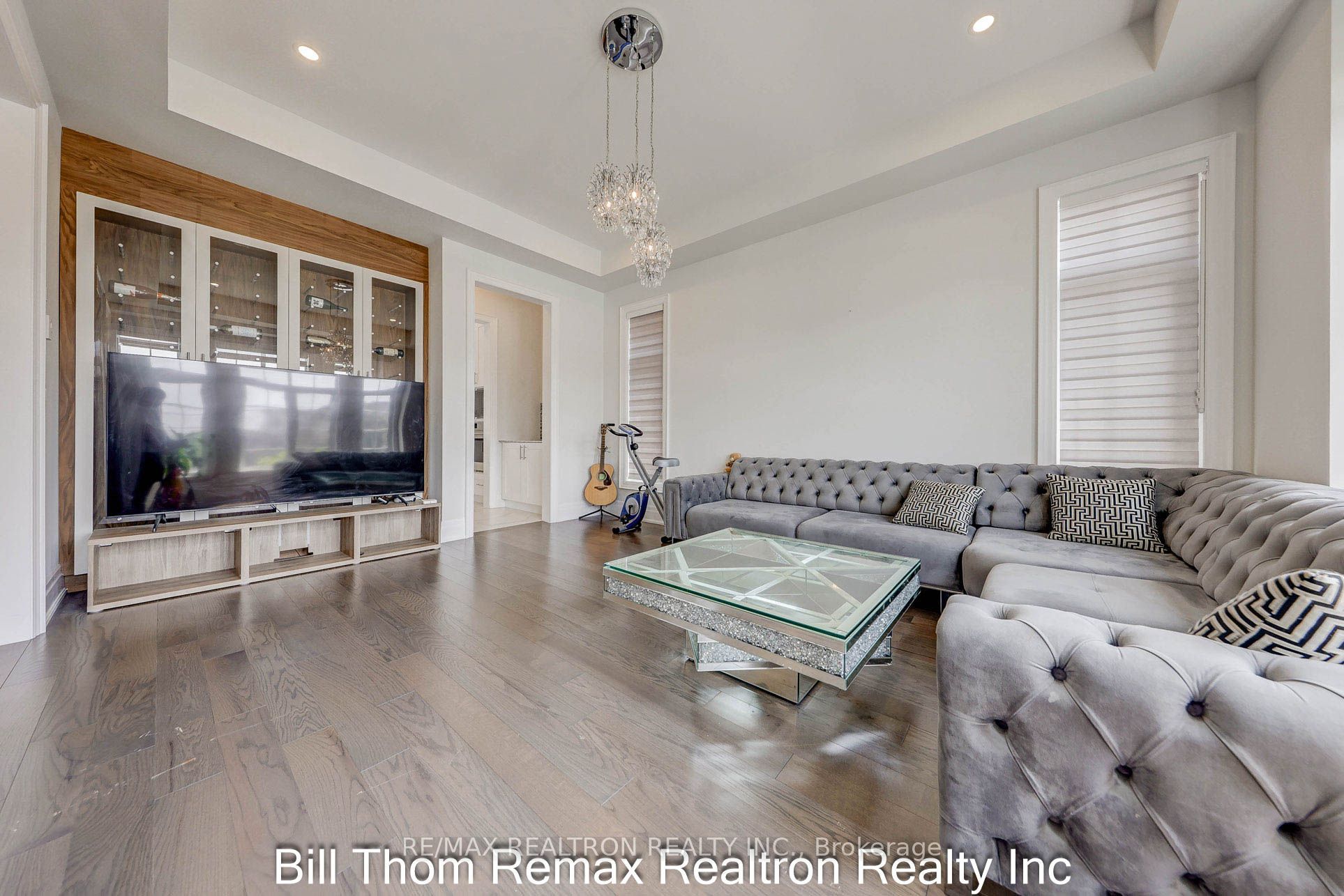 C12214805 Property Photo 12