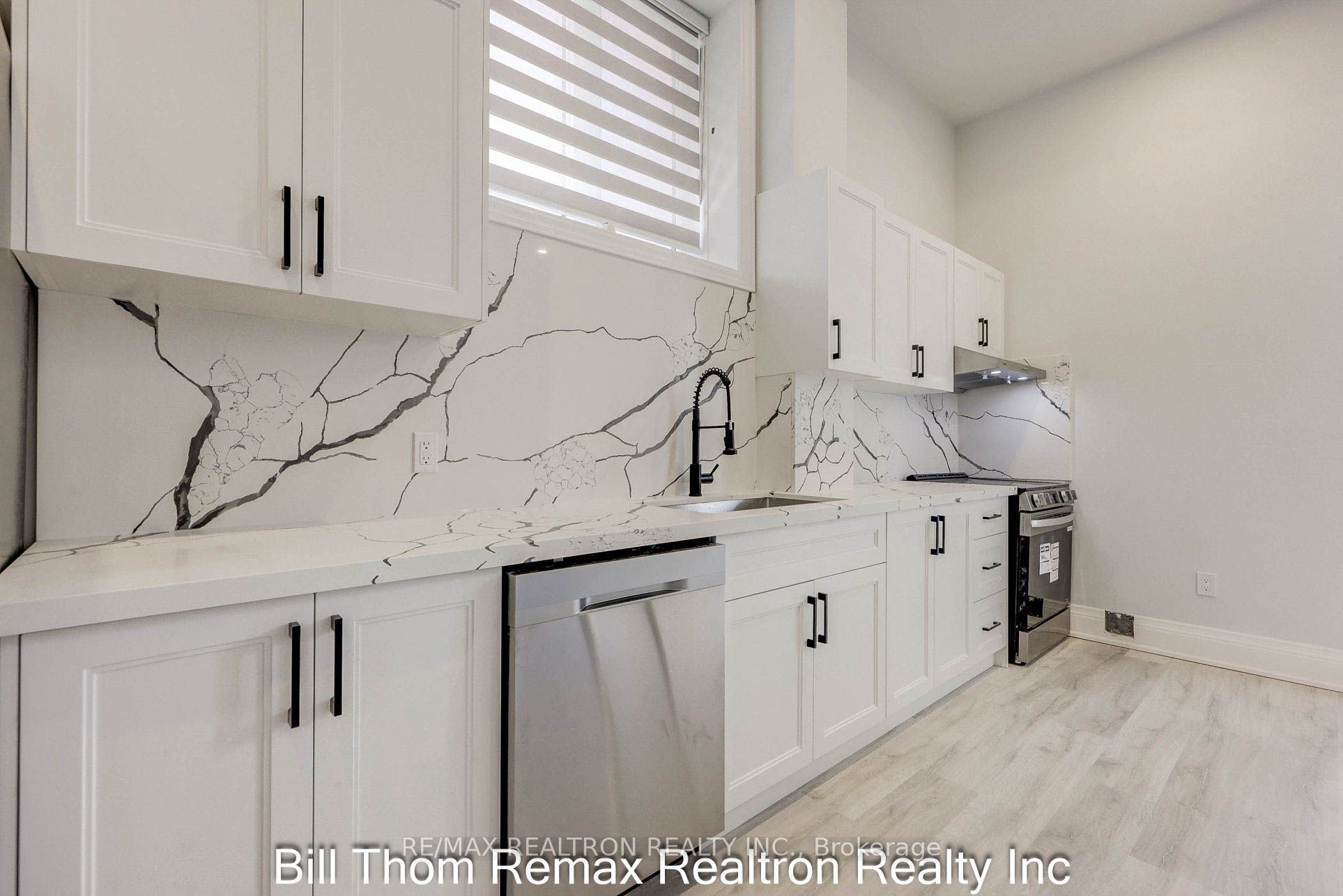 C12214805 Property Photo 35