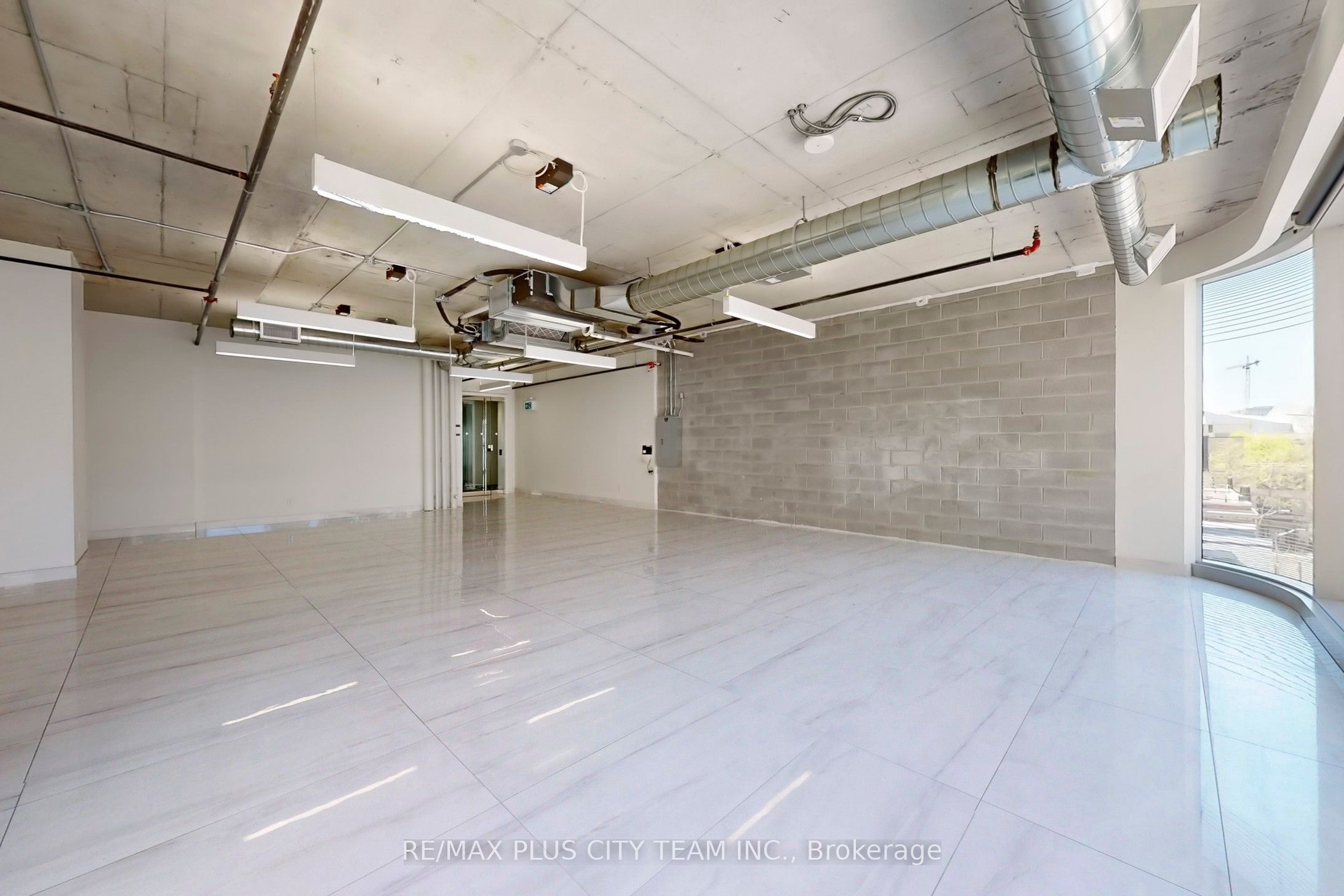7 St. Thomas Street 505 Property Photo 14