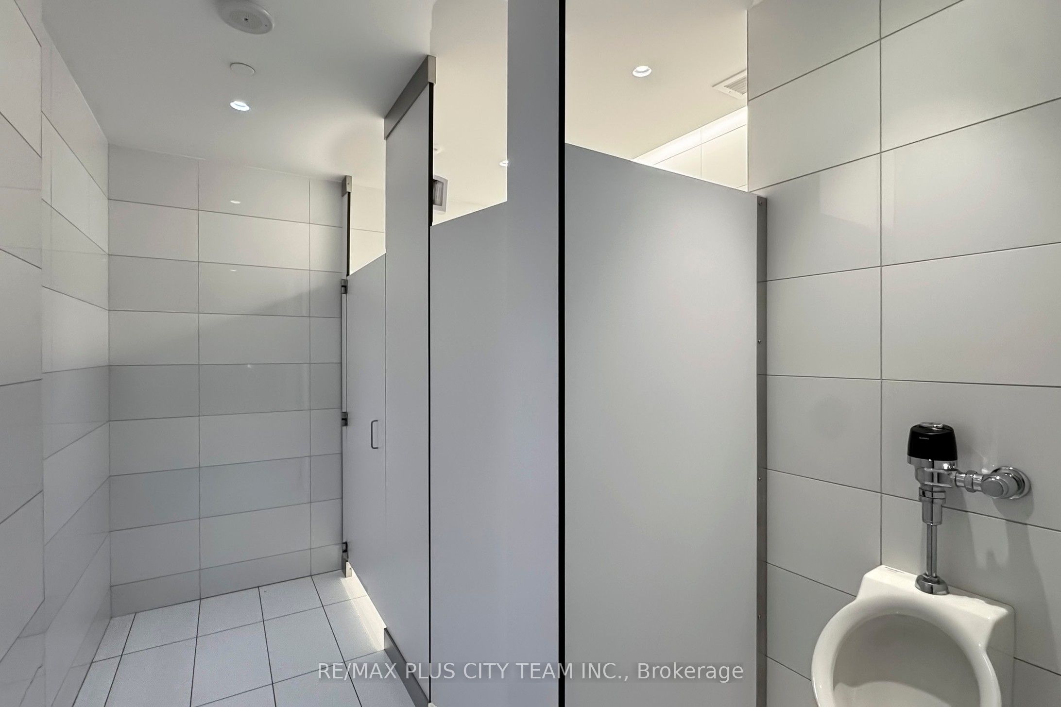 7 St. Thomas Street 505 Property Photo 17