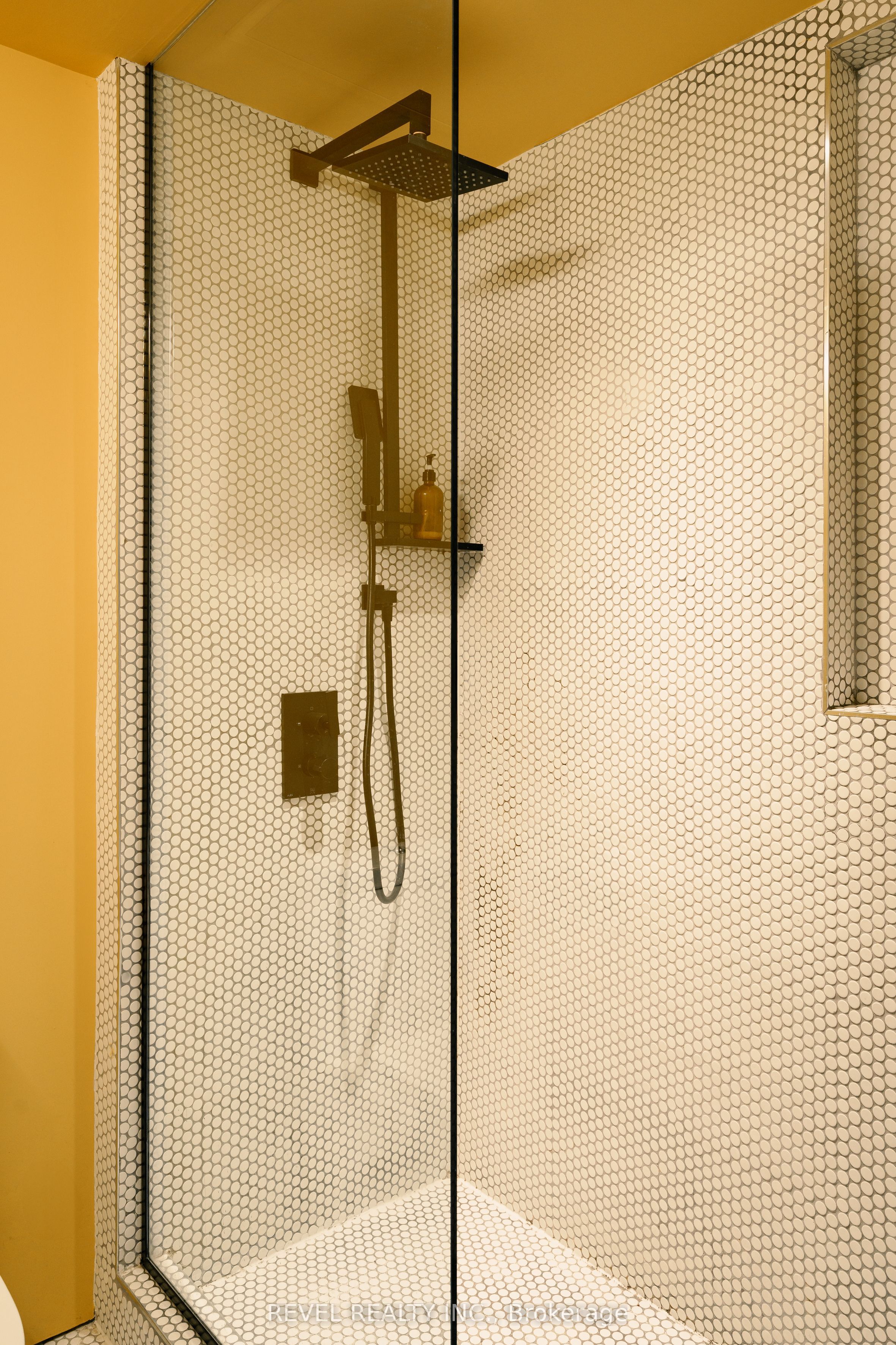 #2nd - 1468 Dundas Street Property Photo 2