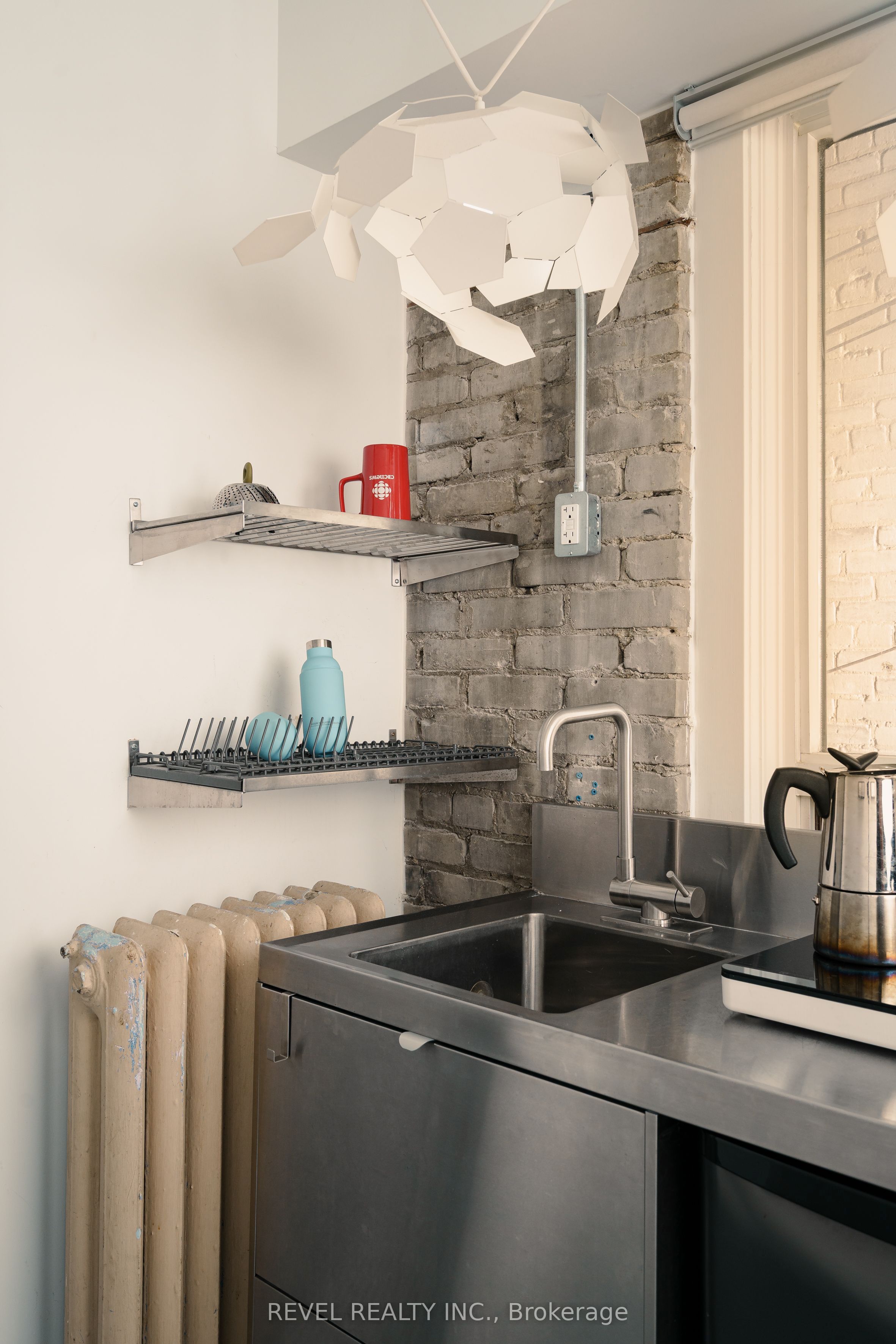#2nd - 1468 Dundas Street Property Photo 8