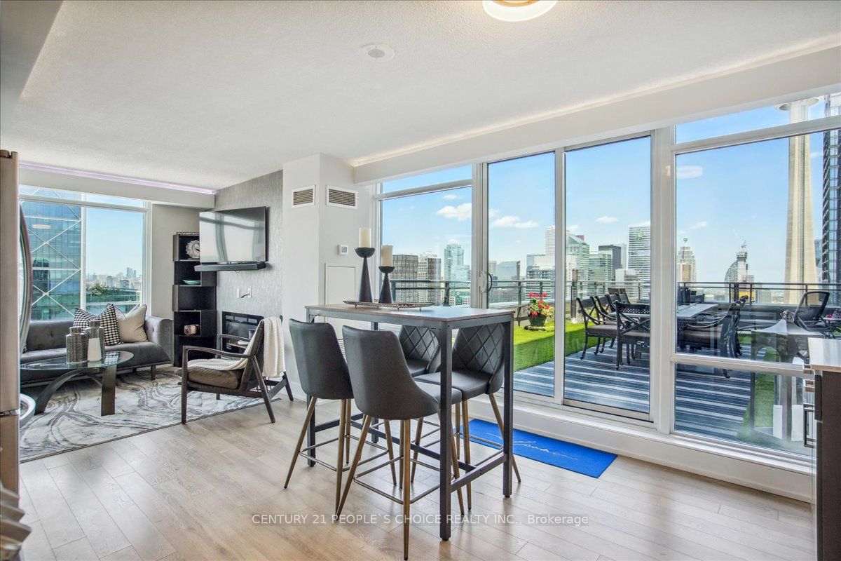 25 Telegram Mews Ph5201 Property Photo 8
