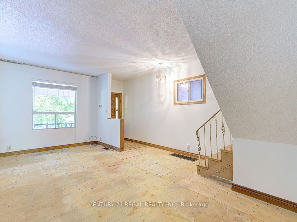 46 Marchmount Road Property Photo 9