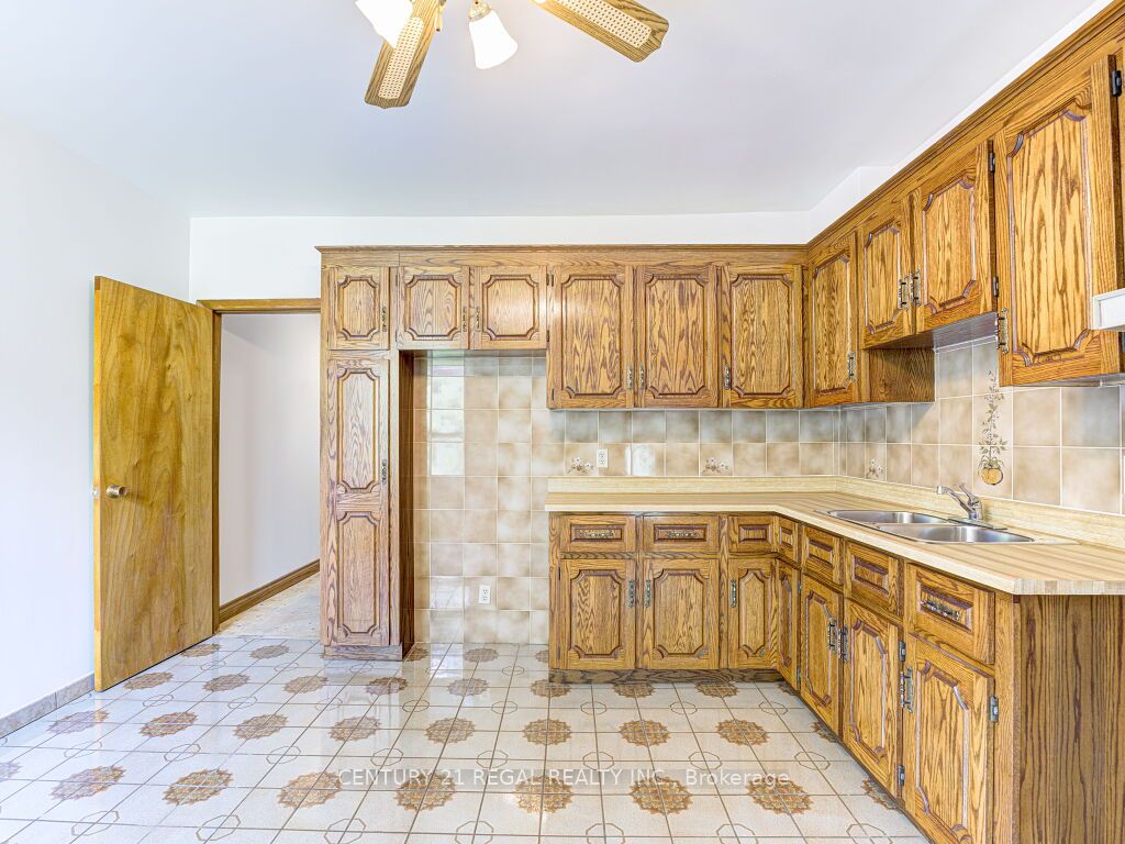 46 Marchmount Road Property Photo 18