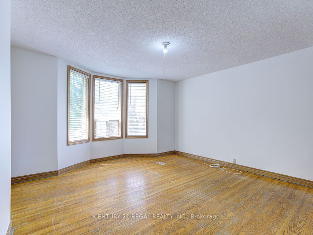 46 Marchmount Road Property Photo 23
