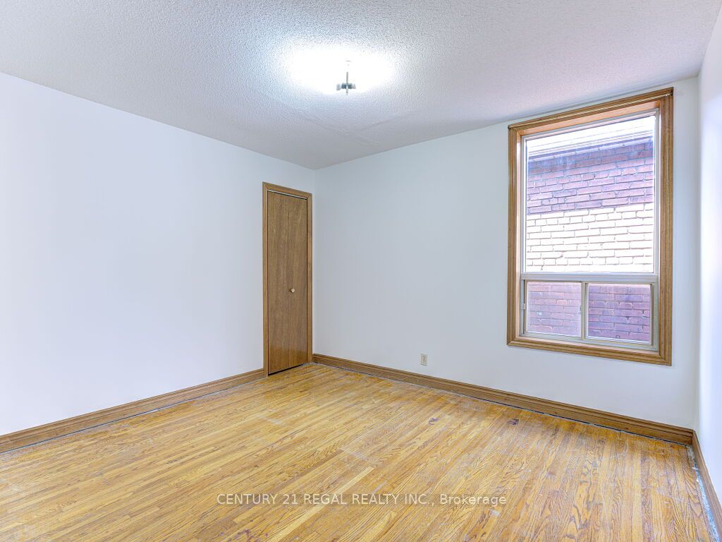 46 Marchmount Road Property Photo 28
