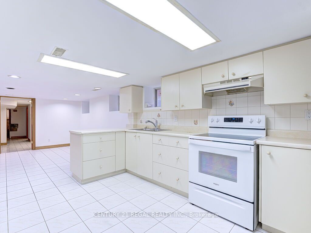46 Marchmount Road Property Photo 32
