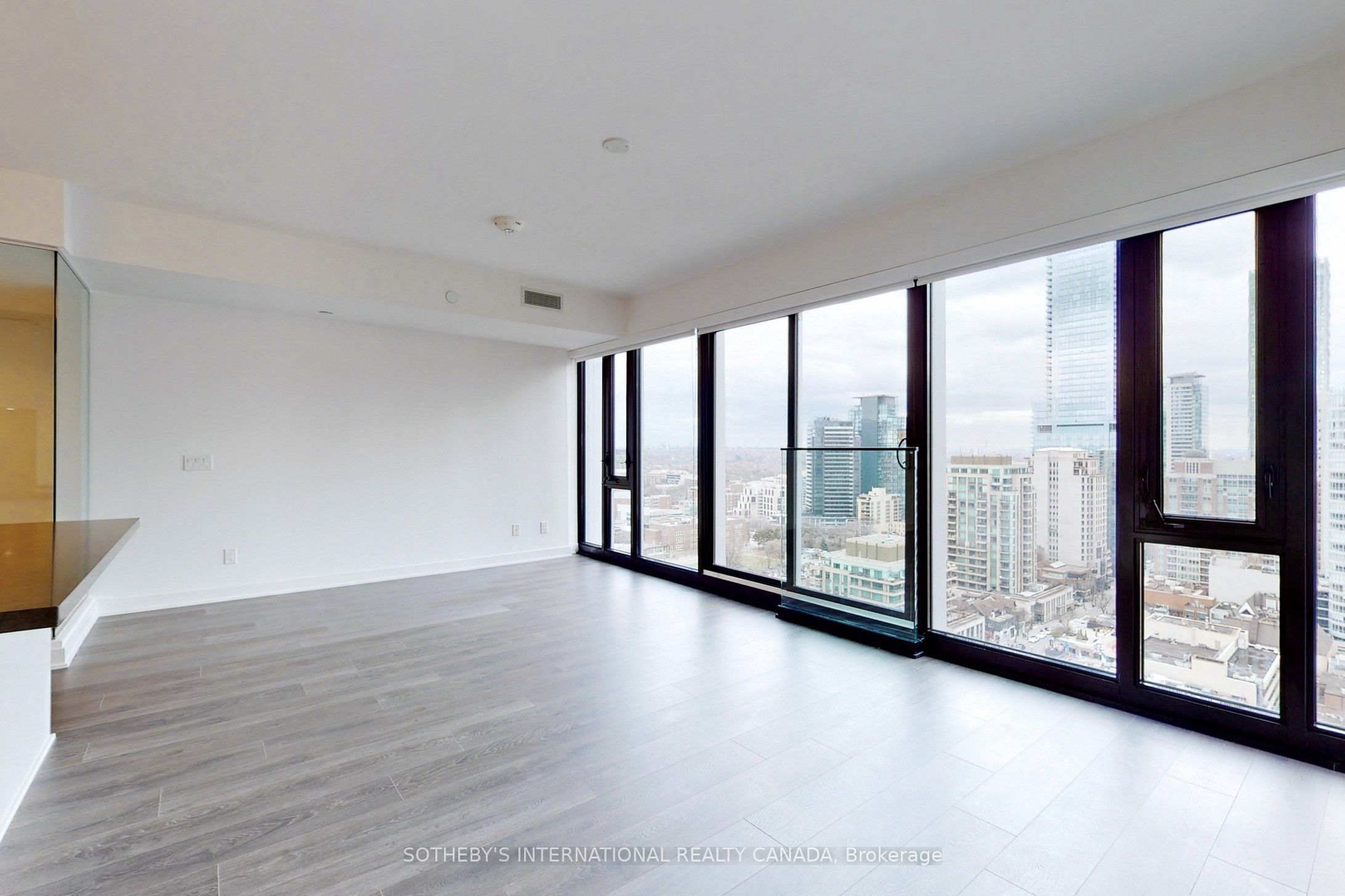 #2404 - 188 Cumberland Street Property Photo 1