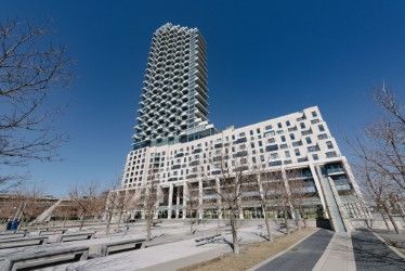 #10 - 190 Queens Quay Property Photo 1