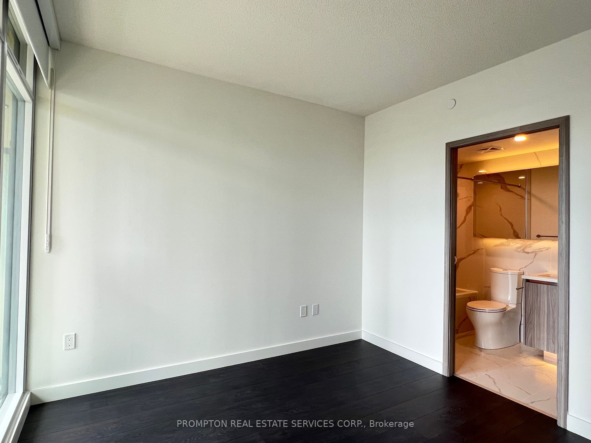 #721 - 3 Concord Cityplace Way Property Photo 25