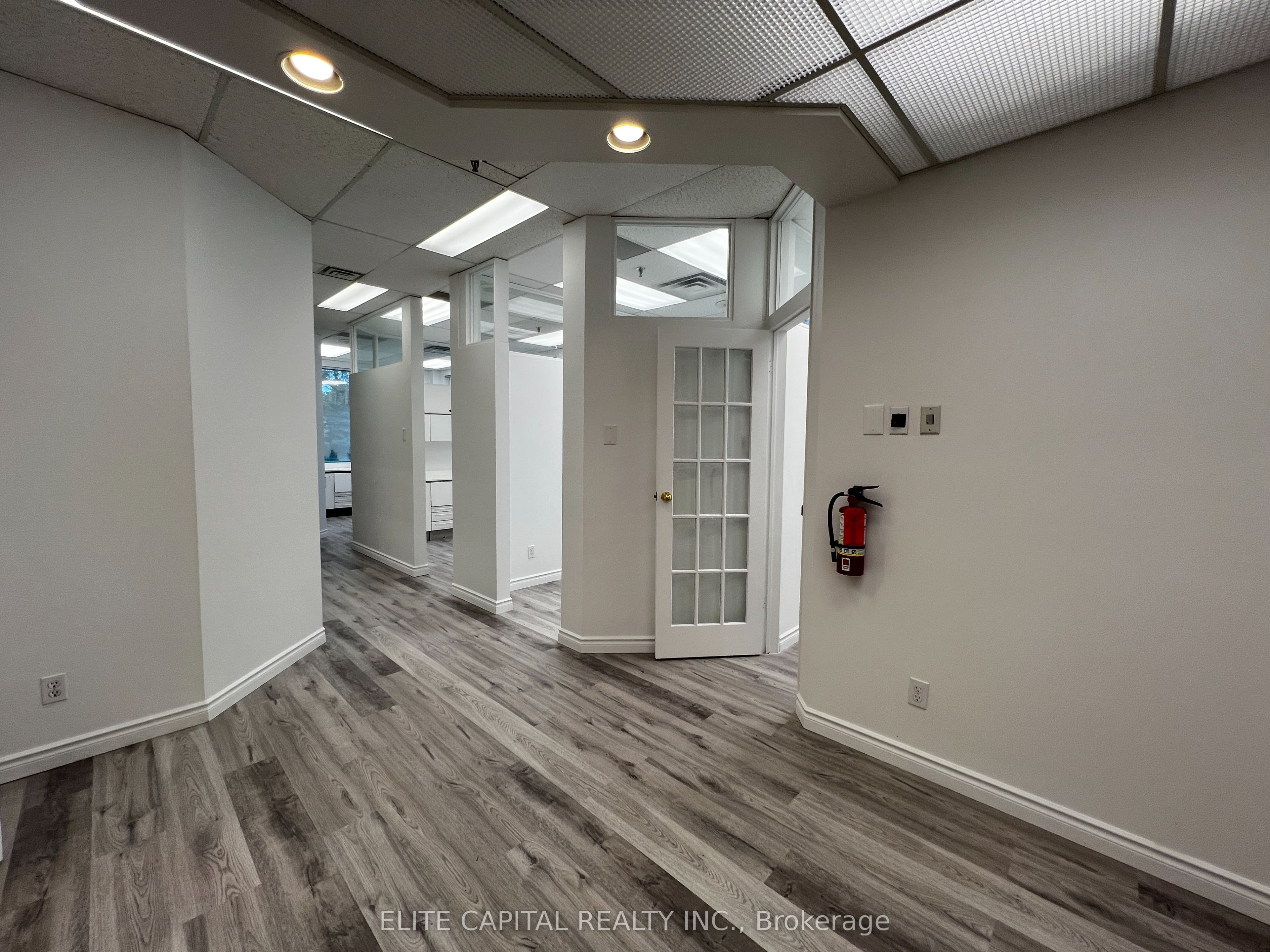 701 Sheppard Avenue E 209 Property Photo 2
