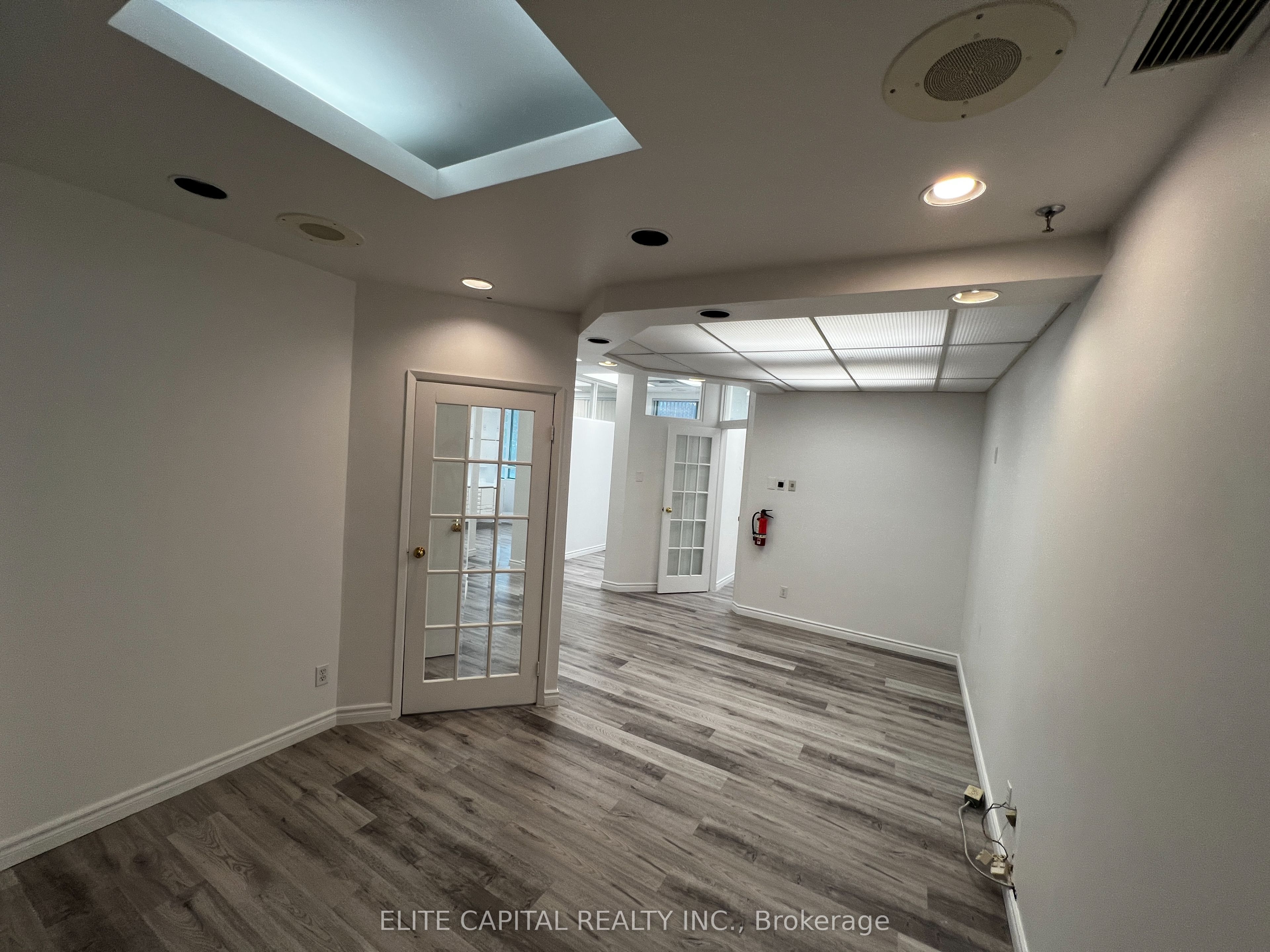 701 Sheppard Avenue E 209 Property Photo 3