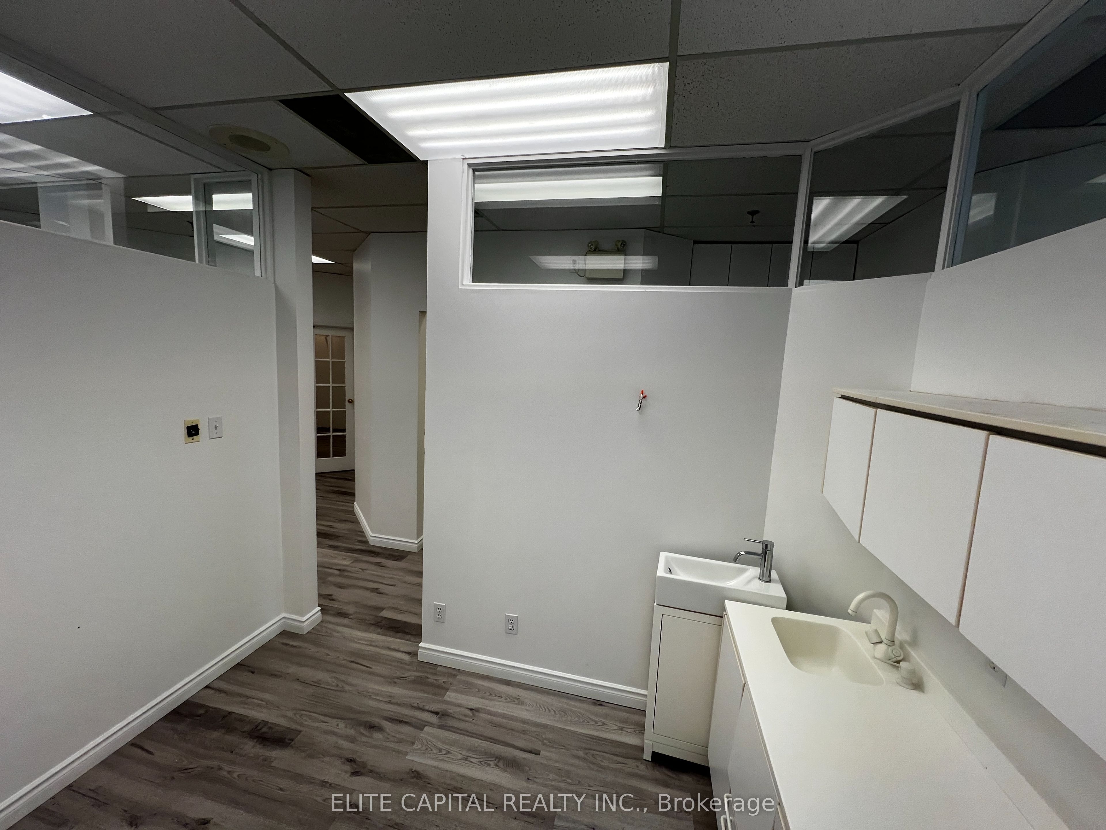701 Sheppard Avenue E 209 Property Photo 9