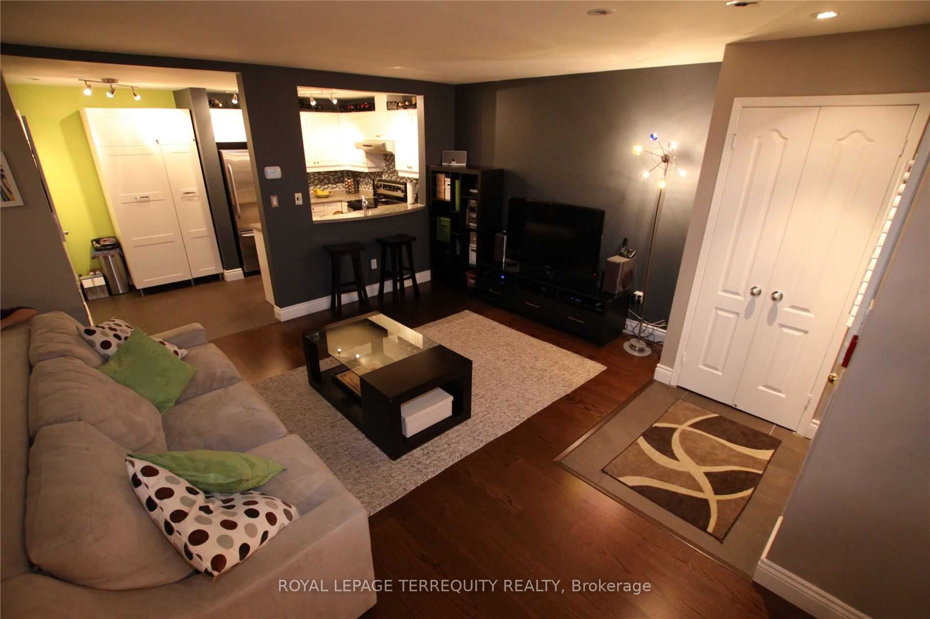 108 Finch Avenue W B13 Property Photo 1