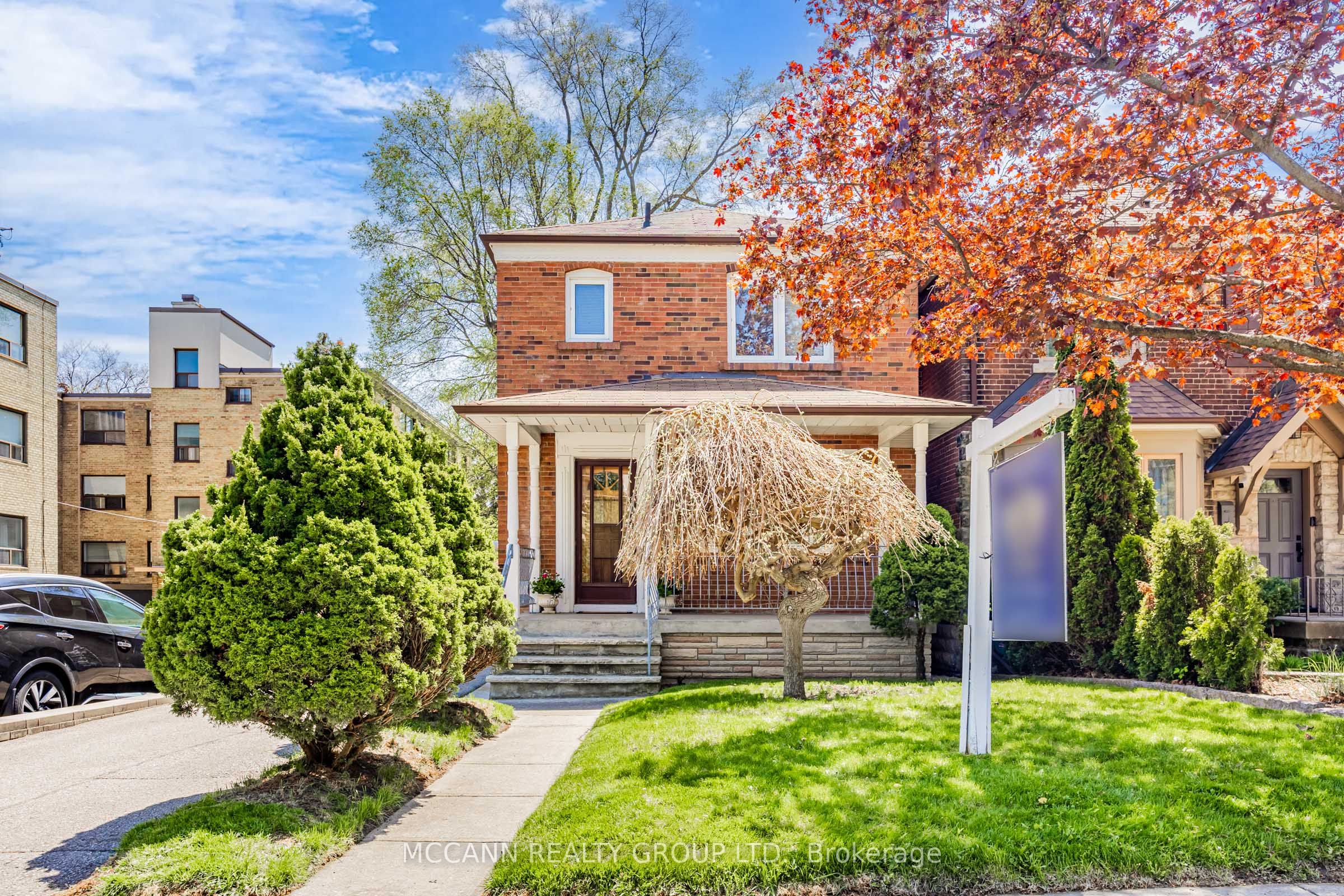 407 Roselawn Avenue Property Photo 1