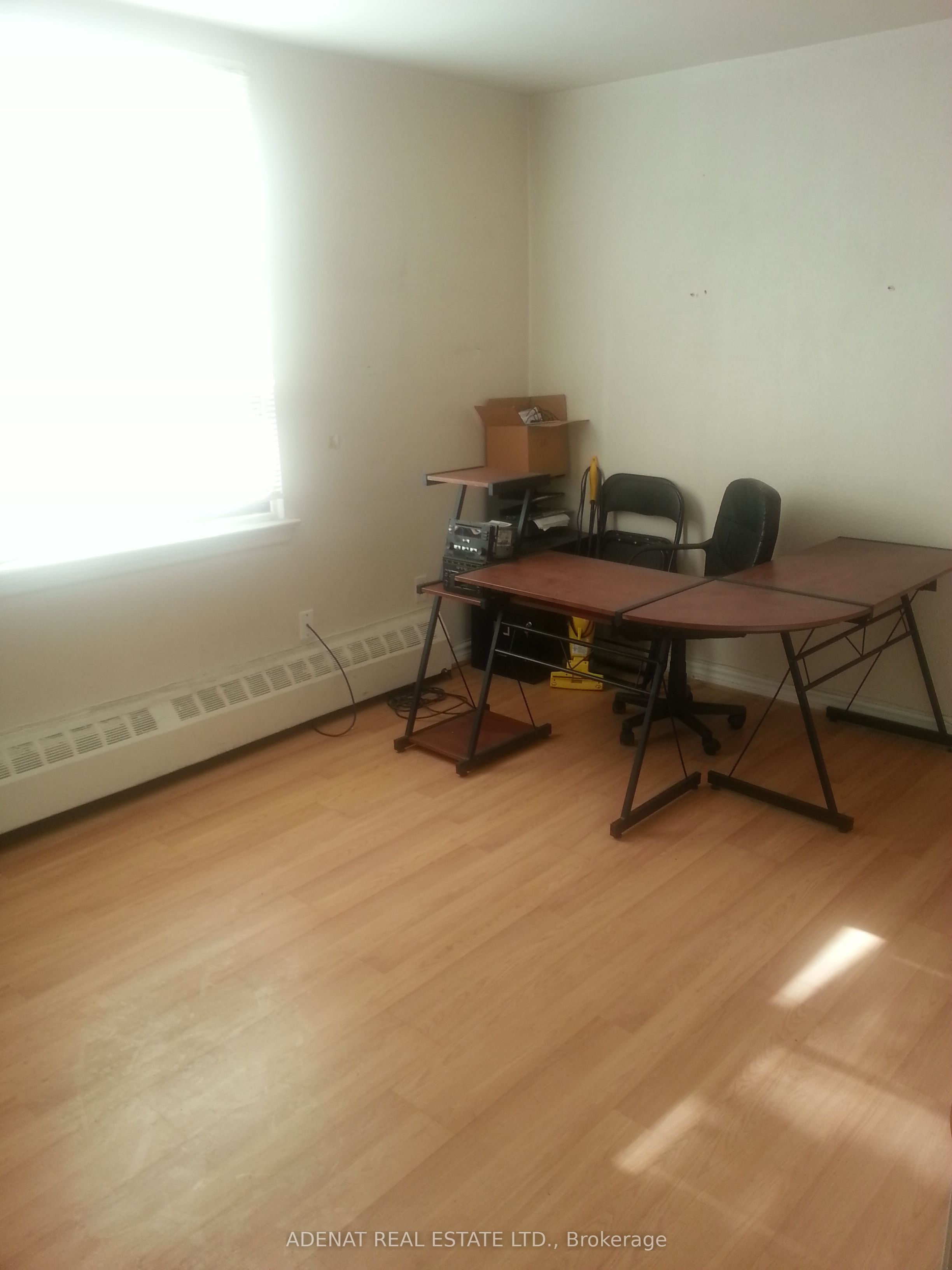 365a Wilson Avenue N #216 Property Photo 2