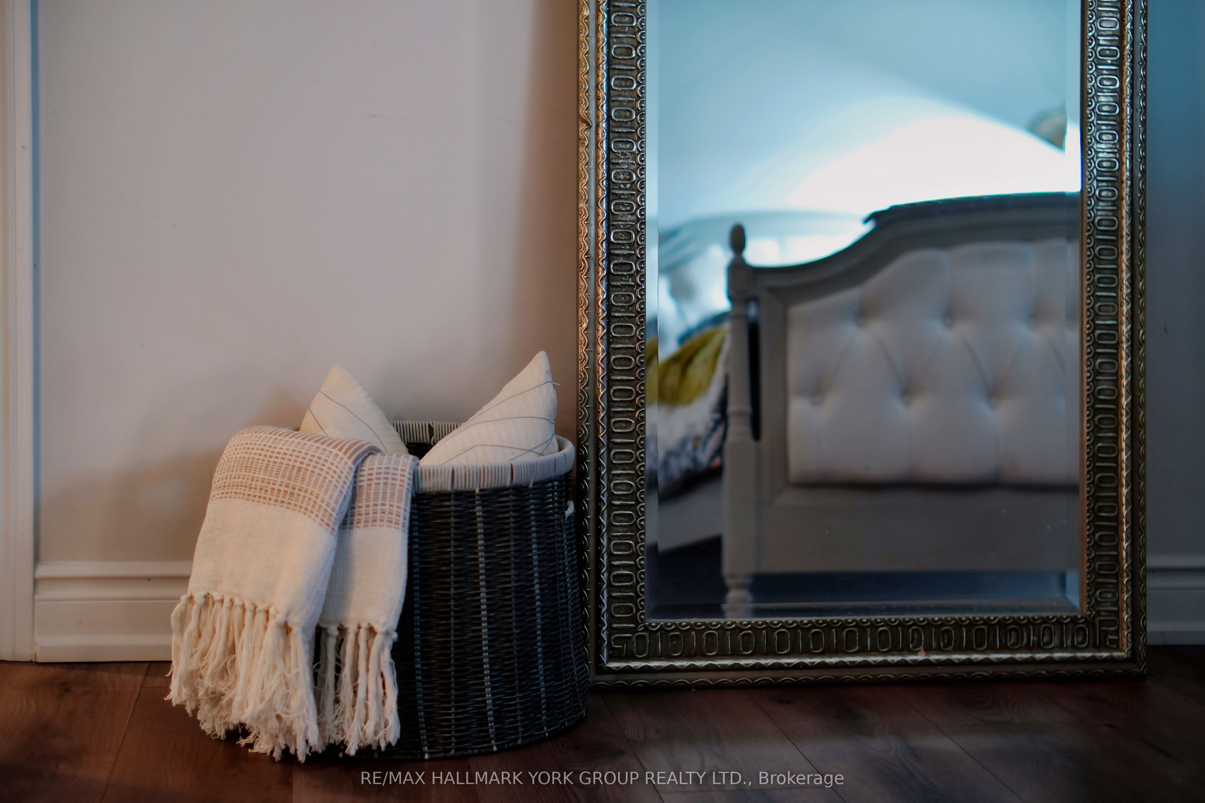 386 Yonge Street 1607 Property Photo 14