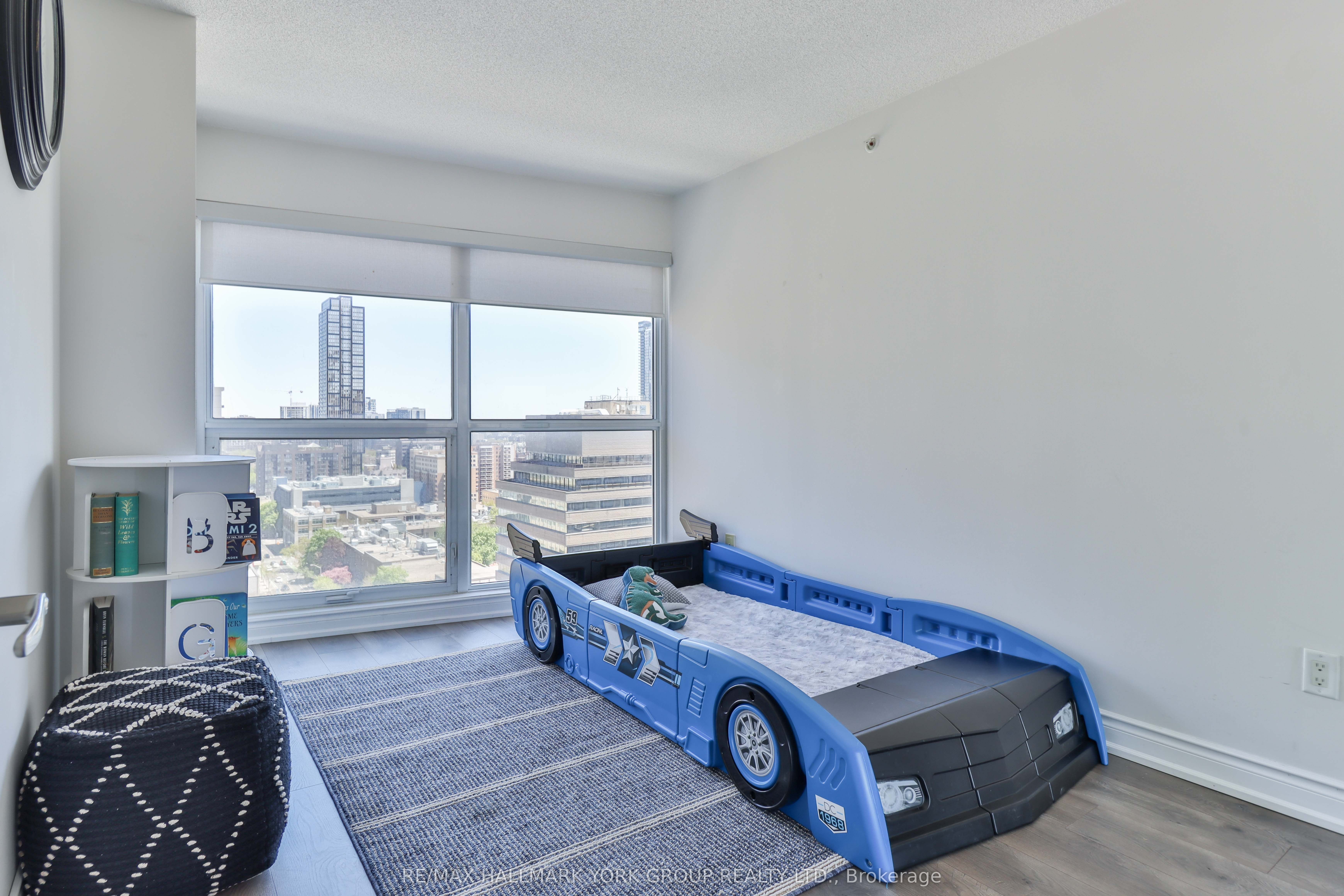 386 Yonge Street 1607 Property Photo 19