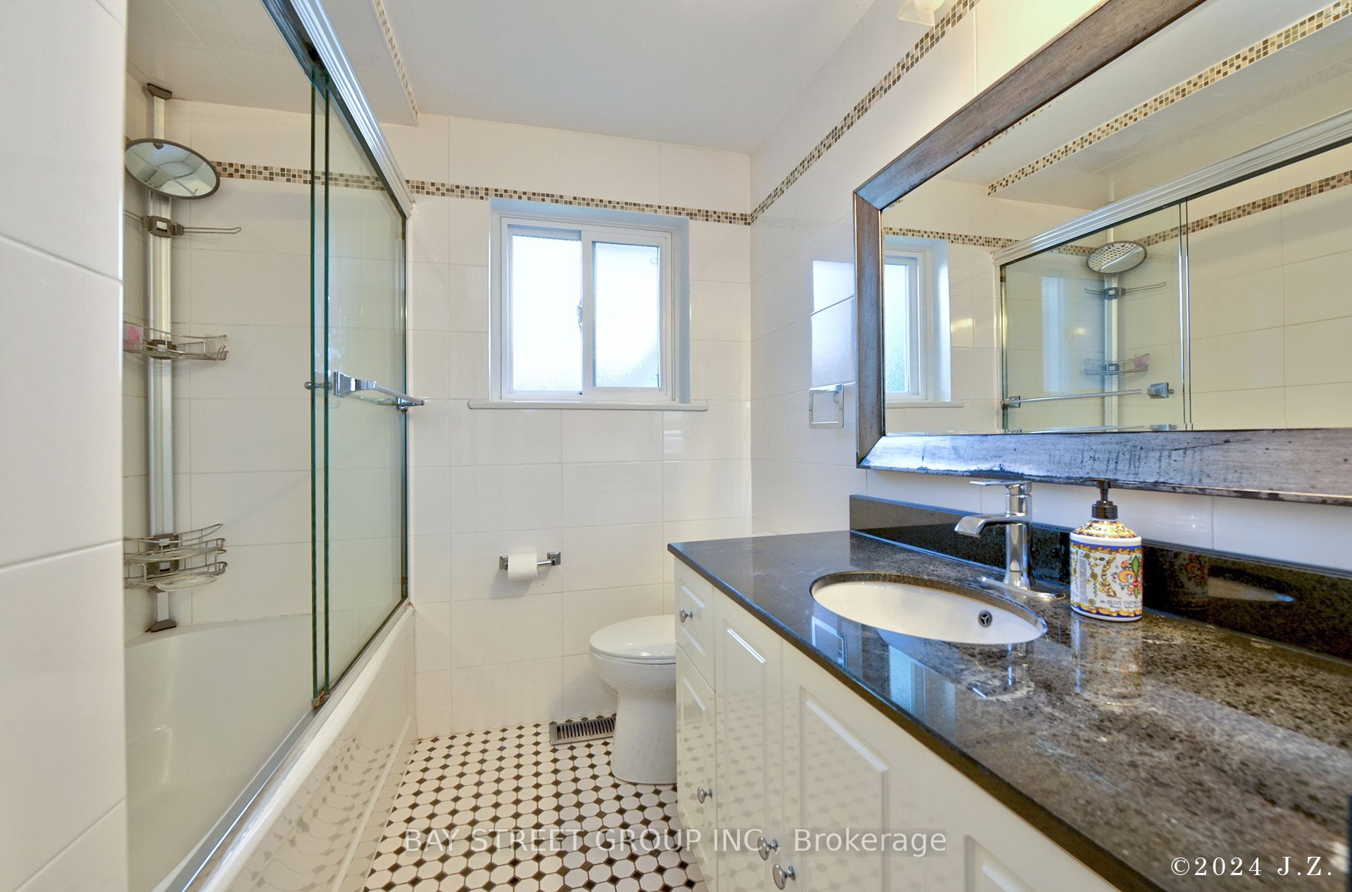 67 Grove Park Crescent Property Photo 11